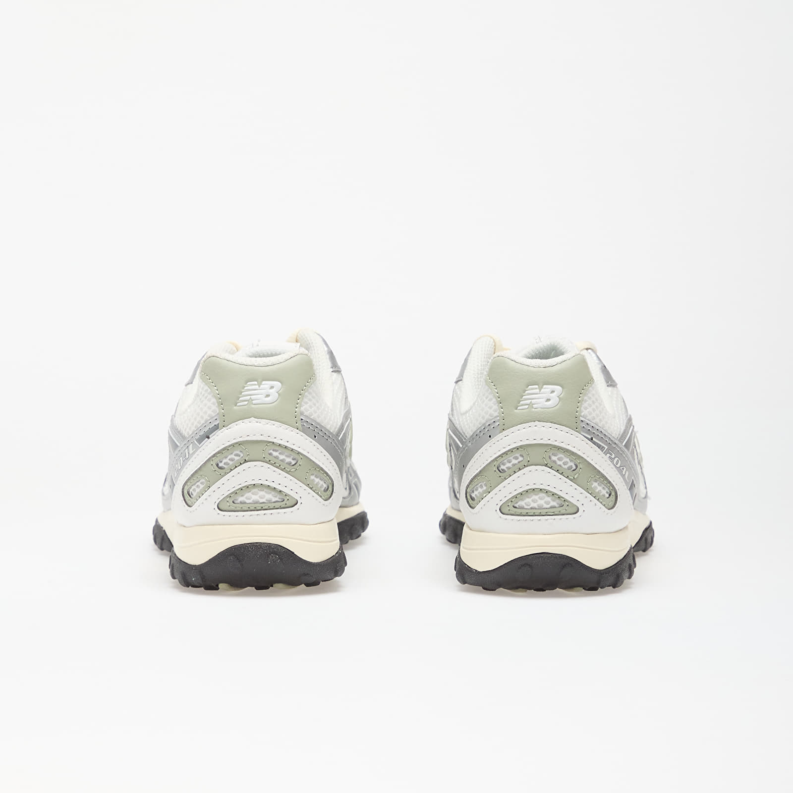 Herenschoenen New Balance 204 Silver Metallic