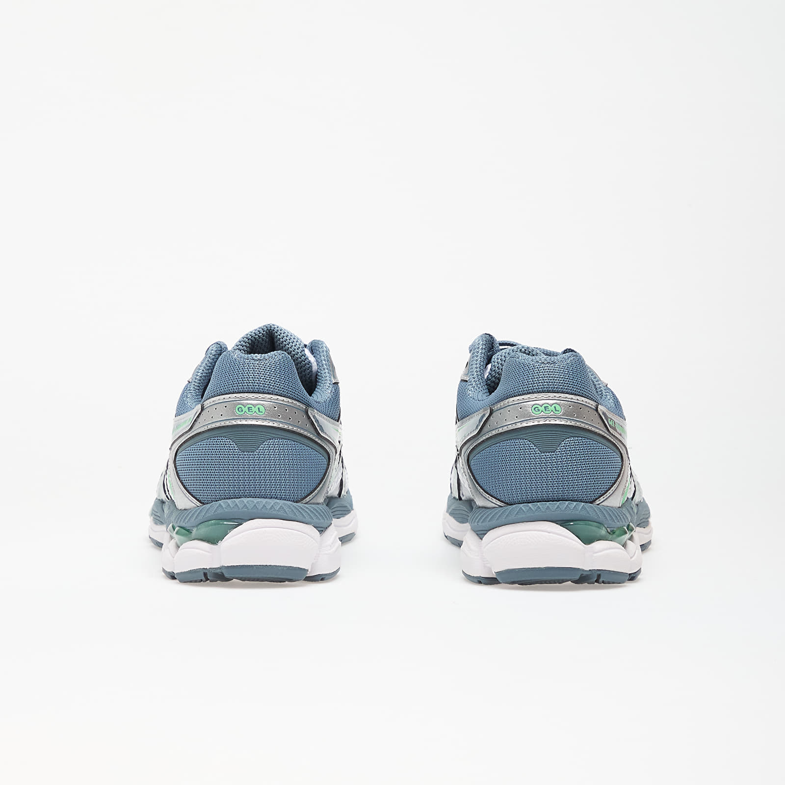 Vyriški sportbačiai ir batai Asics Gel-Cumulus 16 White/ Ironclad