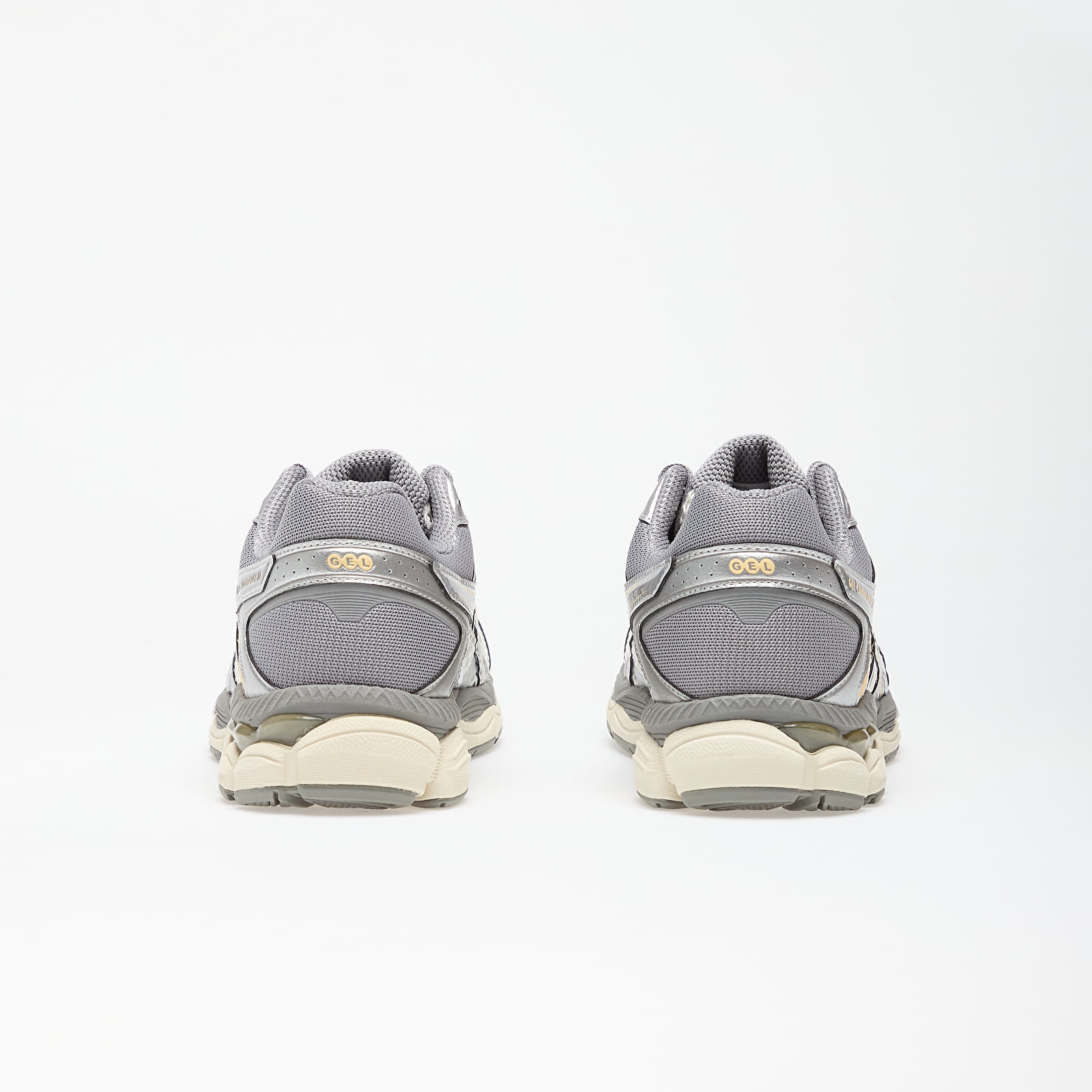 Vyriški sportbačiai ir batai Asics Gel-Cumulus 16 Cream/ Clay Grey