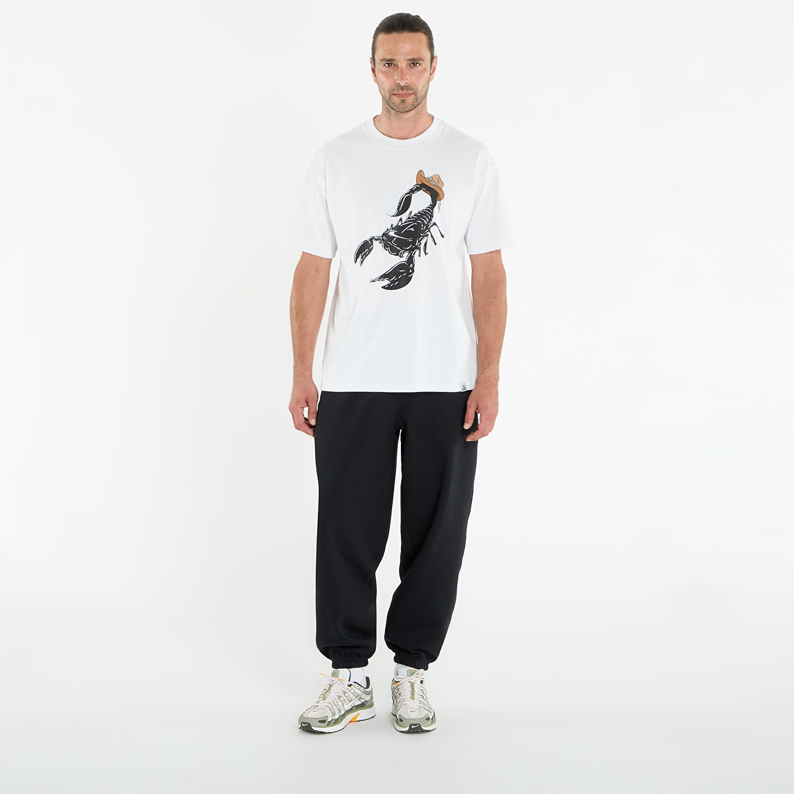 Sweatpants Nike Solo Swoosh Men's Cuffed Fleece Pants Black/ Black/ White