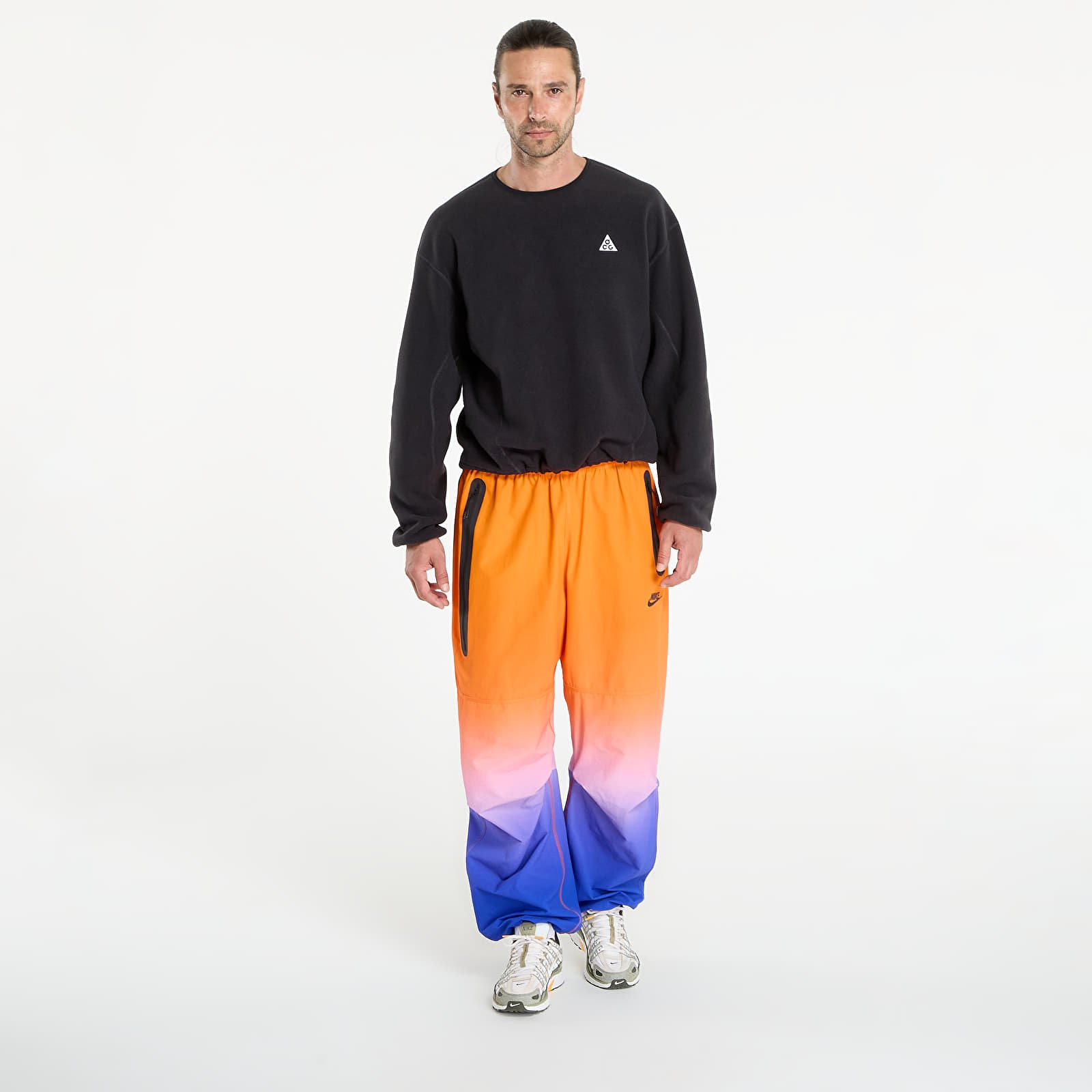 Pantaloni uomo Nike Tech Men's Woven Pants Game Royal/ Safety Orange