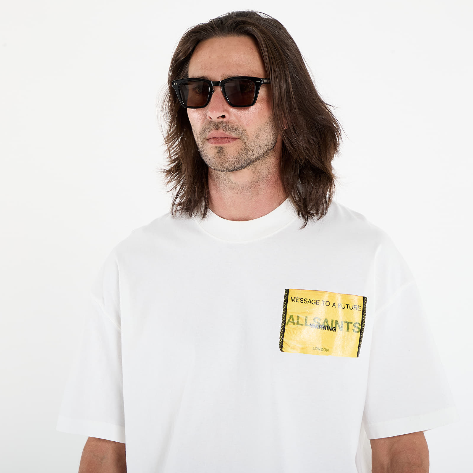 T-shirts til mænd AllSaints Violation Ss Crew Chalk White