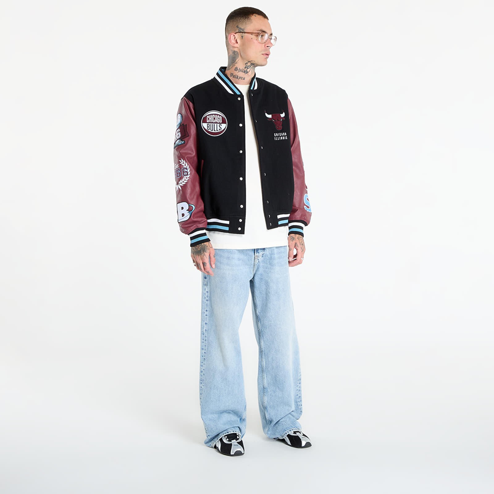 Jakker til mænd New Era NBA Patch Varsity Chicago Bulls Black