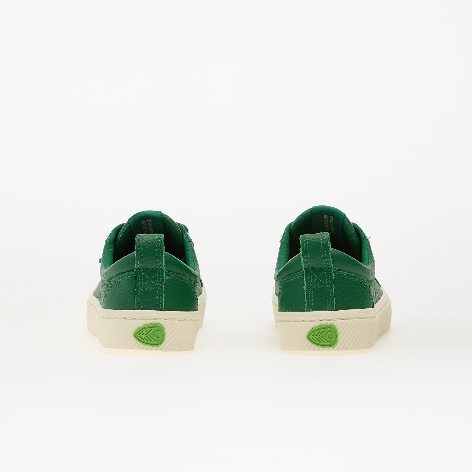 Жіноче взуття Cariuma W Oca Low Green