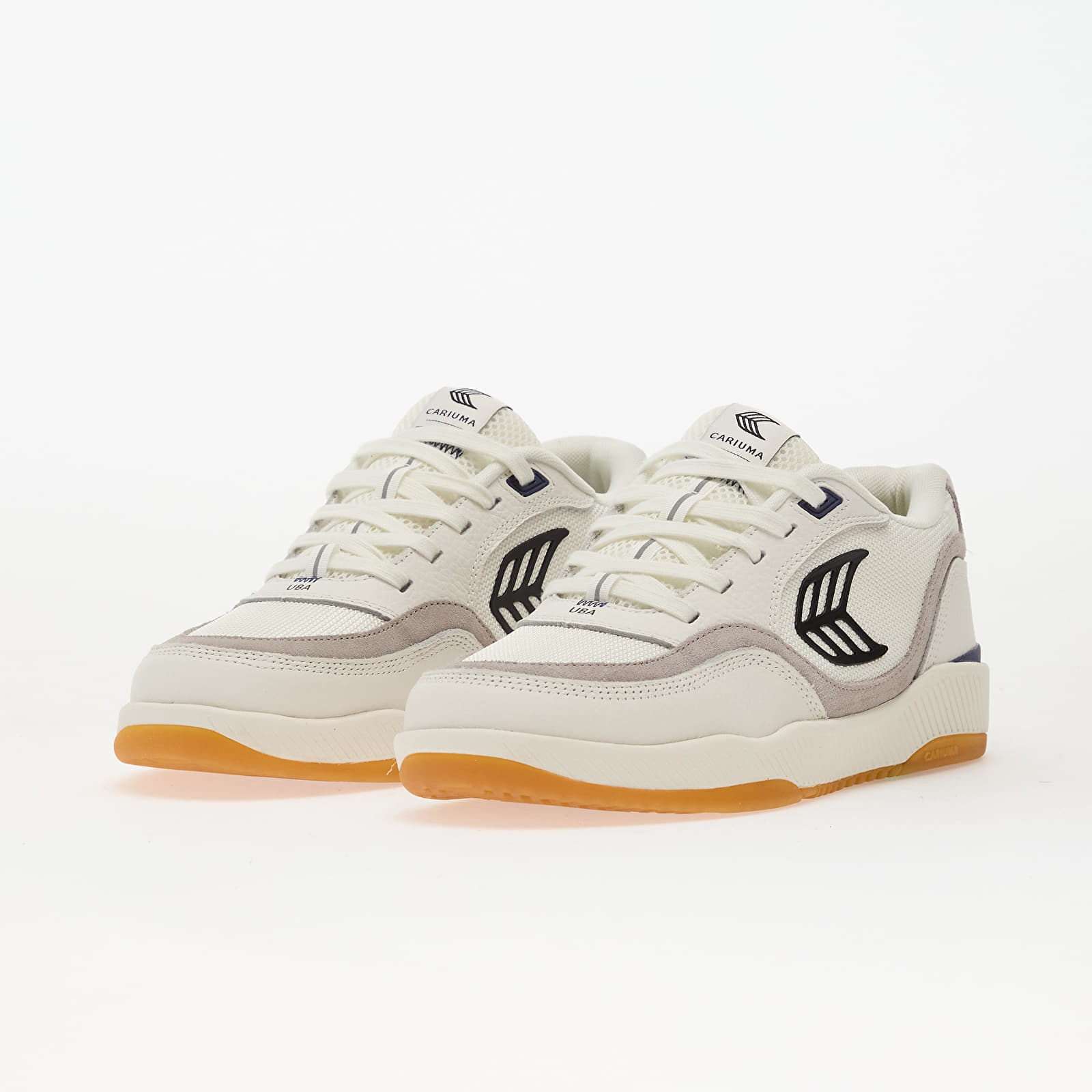 Men's sneakers and shoes Cariuma M Uba Pro White