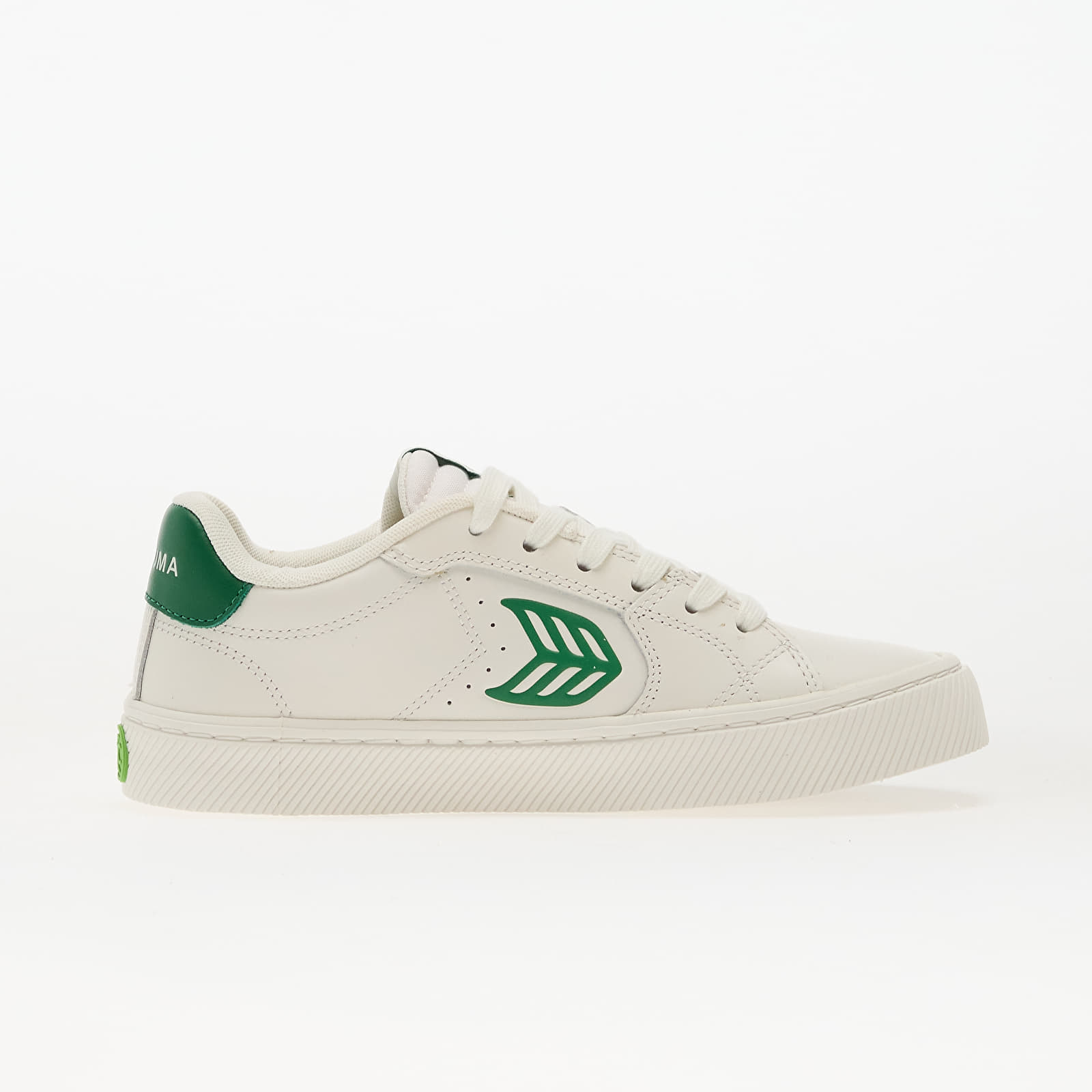 Women's sneakers and shoes Cariuma W Salvas White/ Green