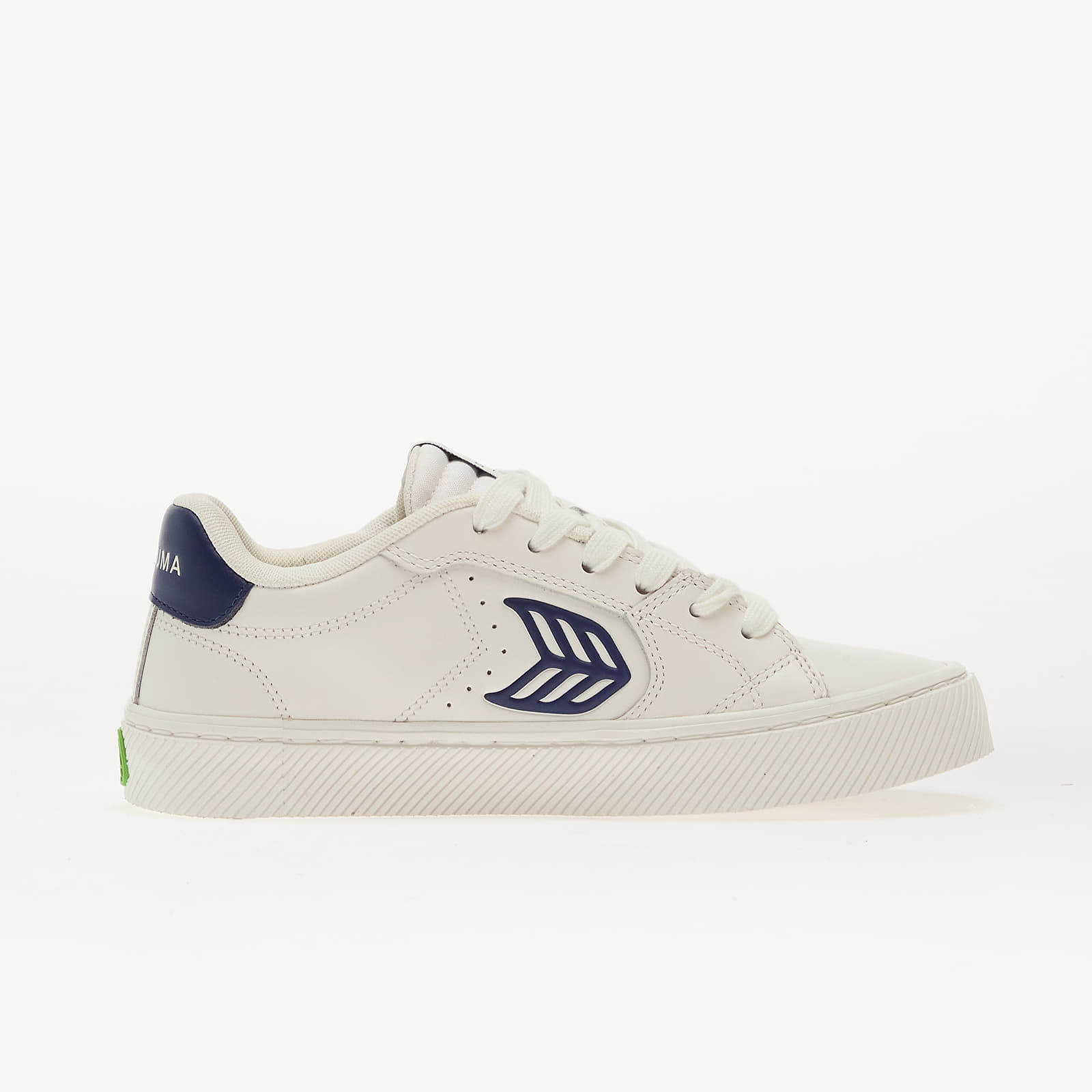 Men's sneakers and shoes Cariuma M Salvas White/ Bright Navy