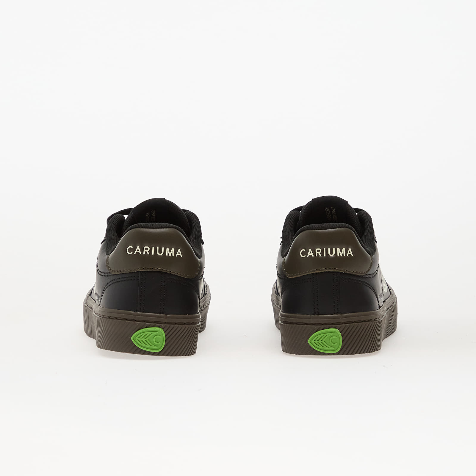 Men's sneakers and shoes Cariuma M Salvas Teak Black/ Ivory