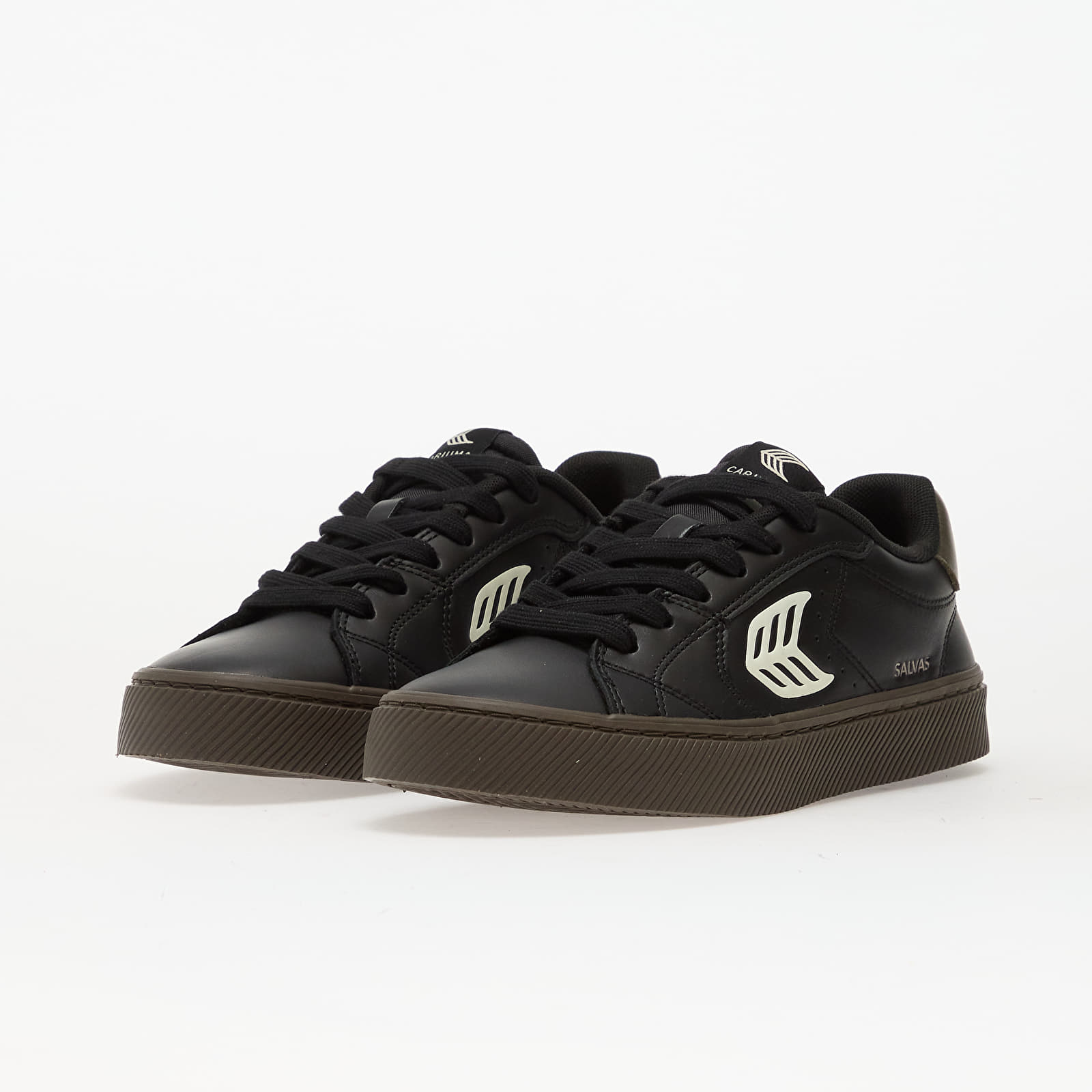 Men's sneakers and shoes Cariuma M Salvas Teak Black/ Ivory