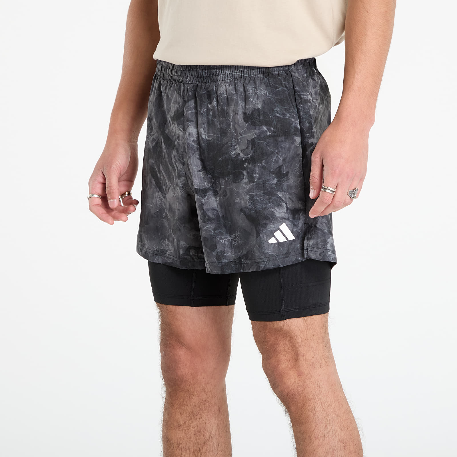 Мужские шорты adidas Own The Run Spray Dye 2-In-1 Short Grey Four/ Black