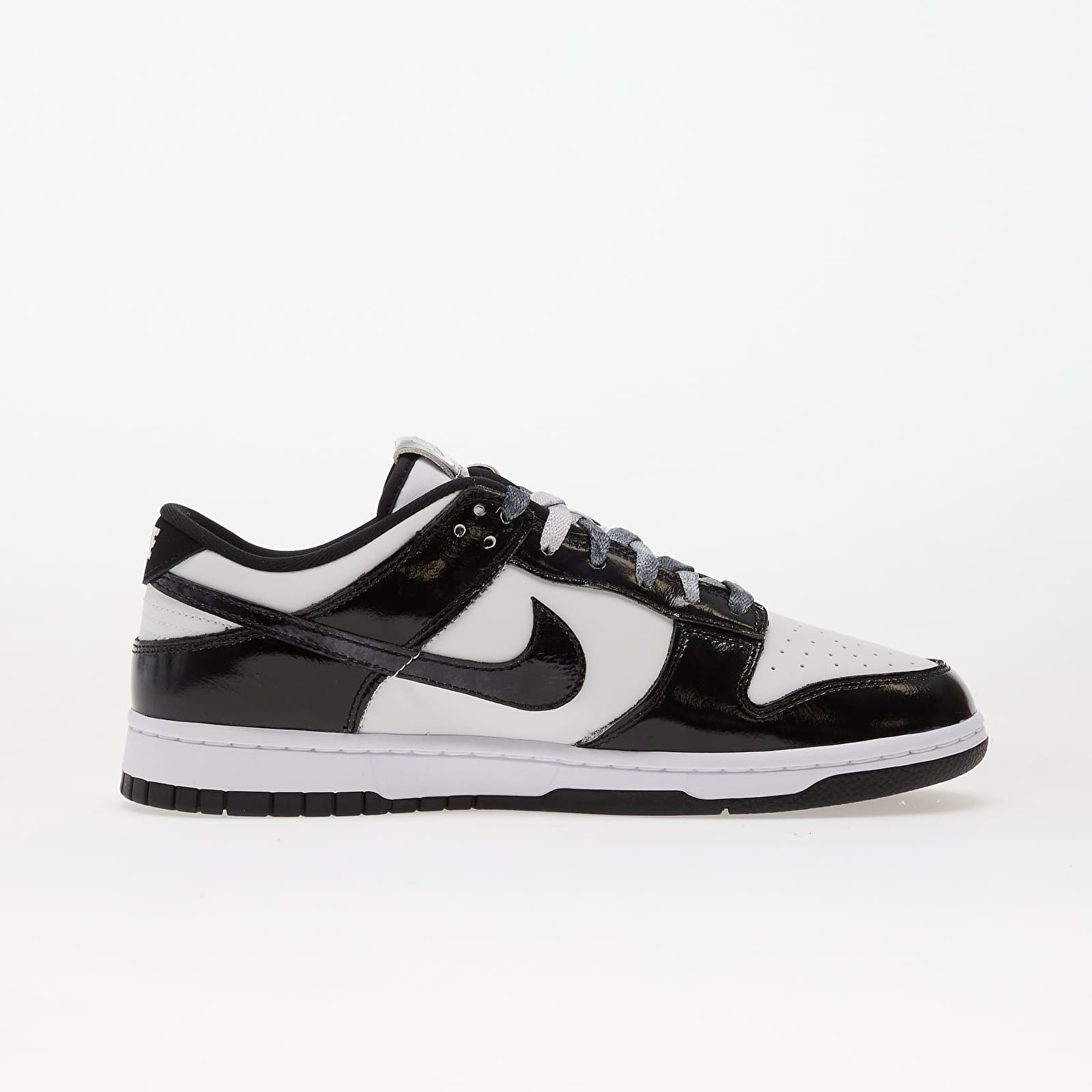 Muške tenisice Nike Dunk Low Retro Se White/ Black-Black