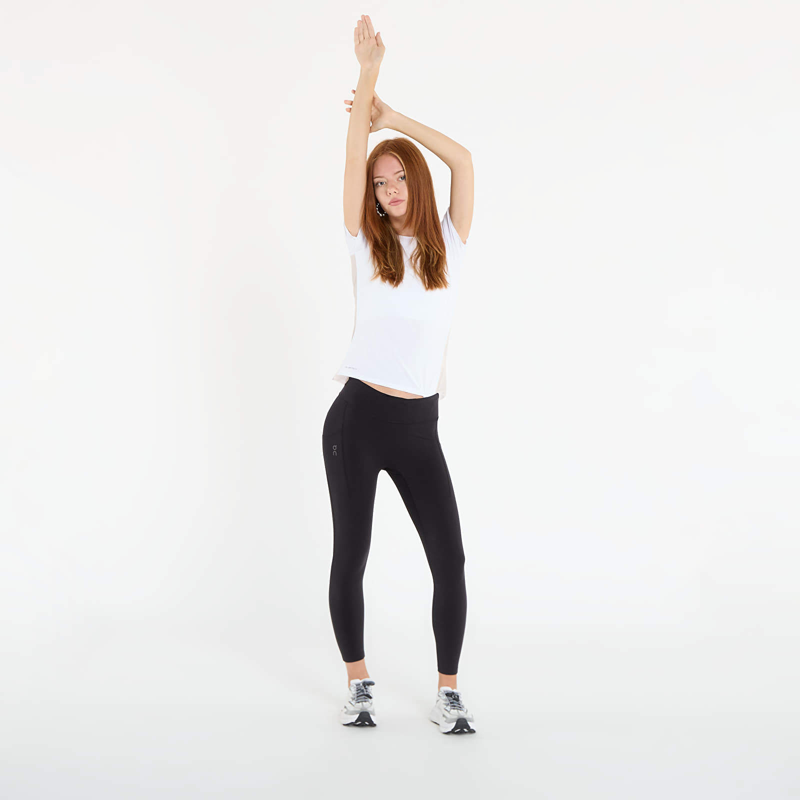 Ženske majice kratkih rukava On Performance Tee White