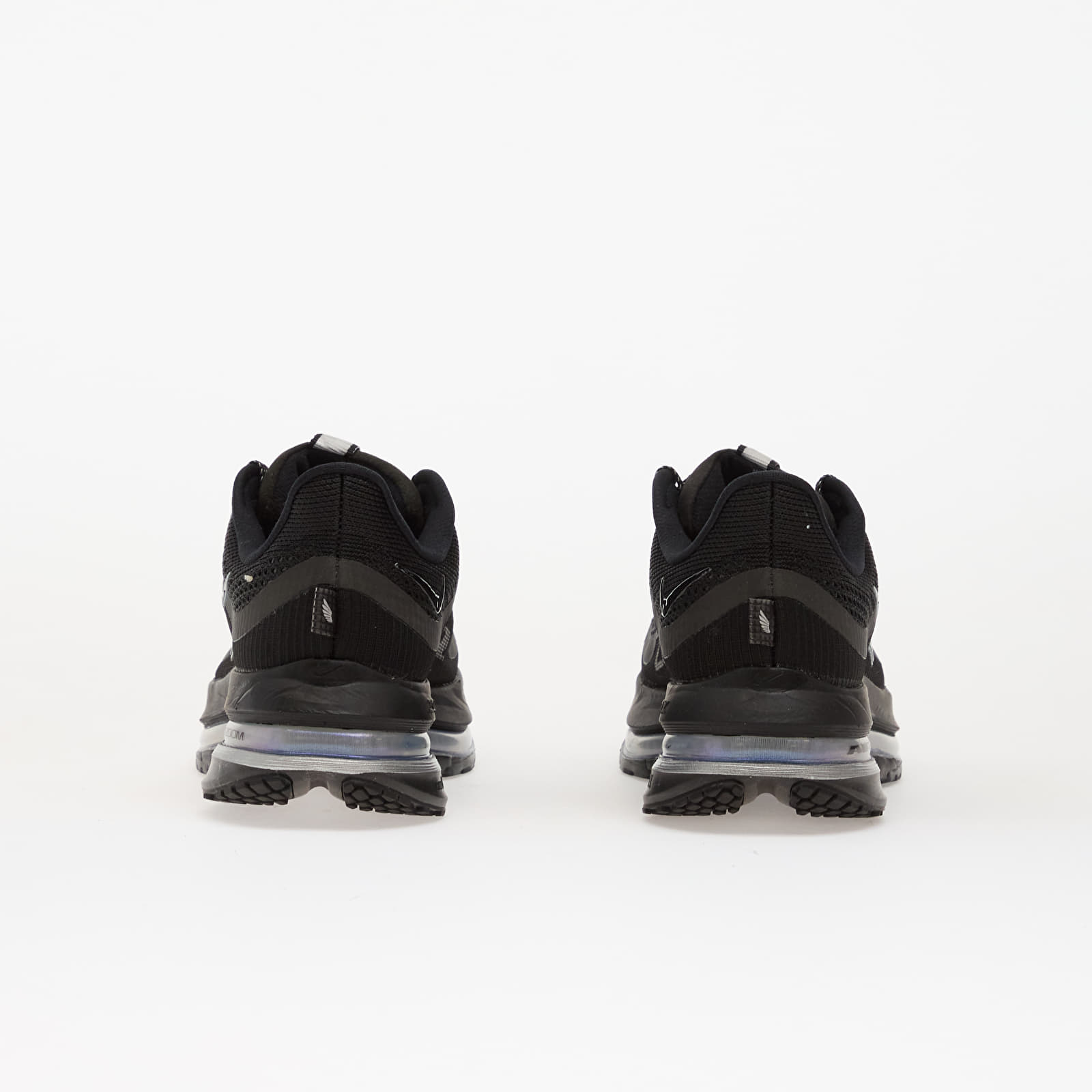 Женская обувь Nike W Pegasus Premium Black/ Black-Mtlc Silver