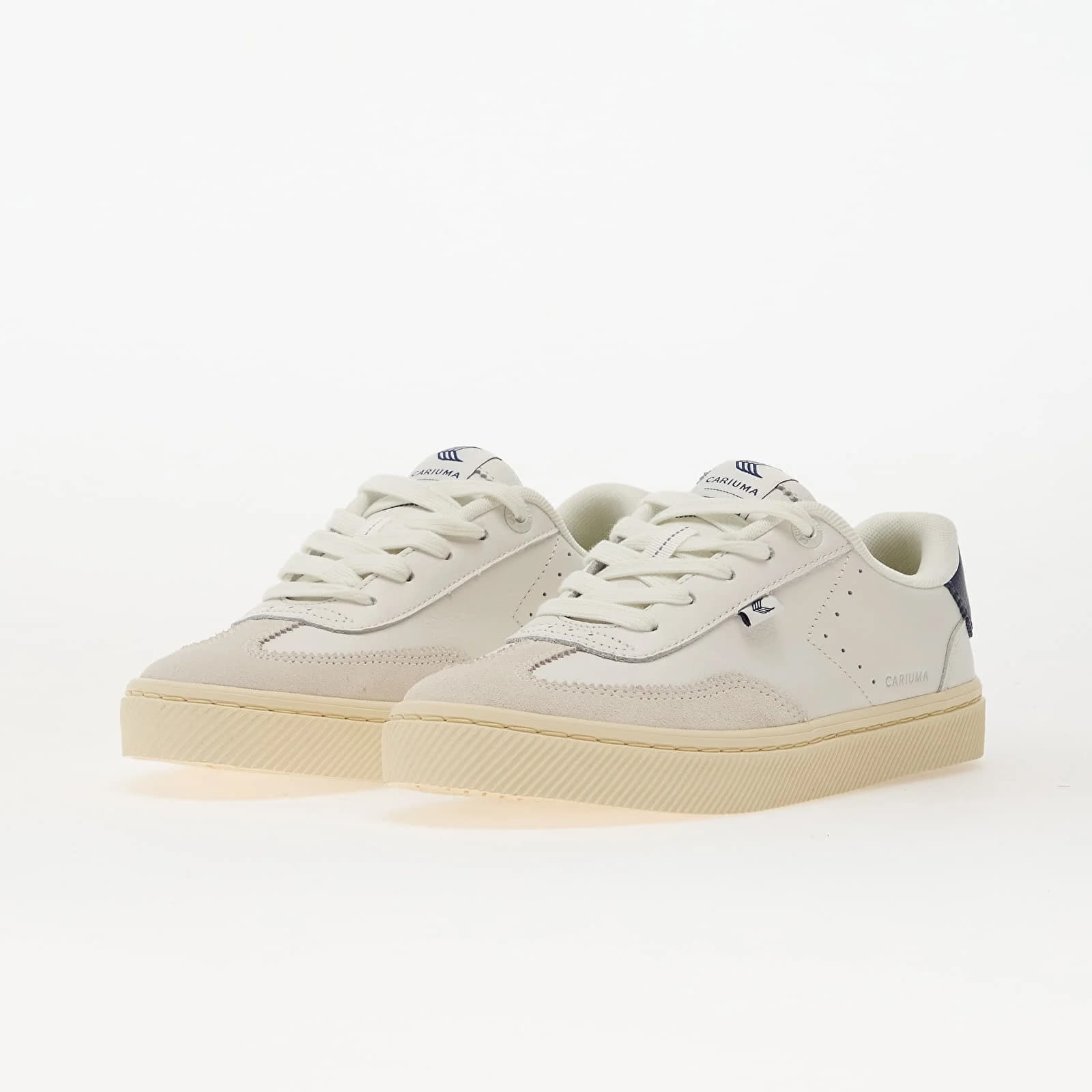 Чоловіче взуття Cariuma M Toca White/ Smoe White