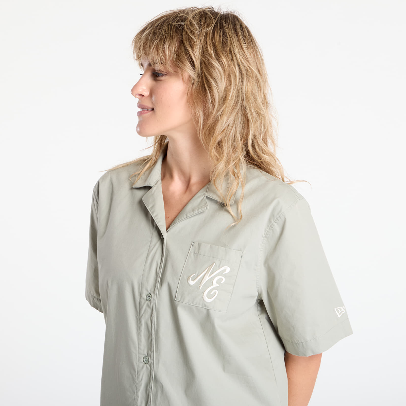 Skjorter til kvinder New Era Revere Shirt Green