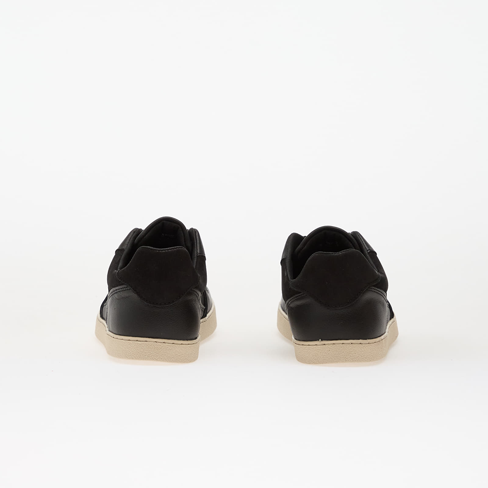 Men's sneakers and shoes Groundies Nova Special Black