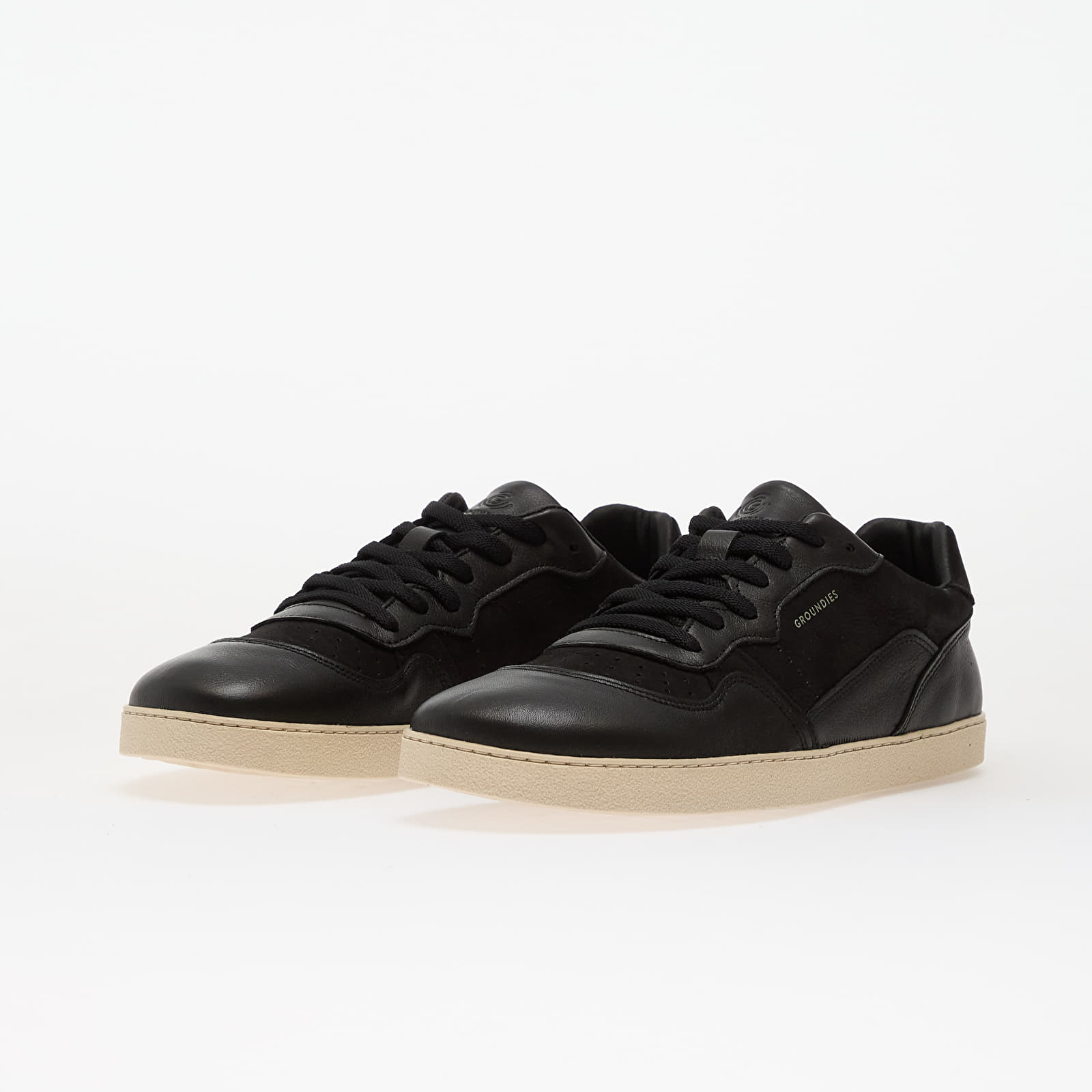 Men's sneakers and shoes Groundies Nova Special Black