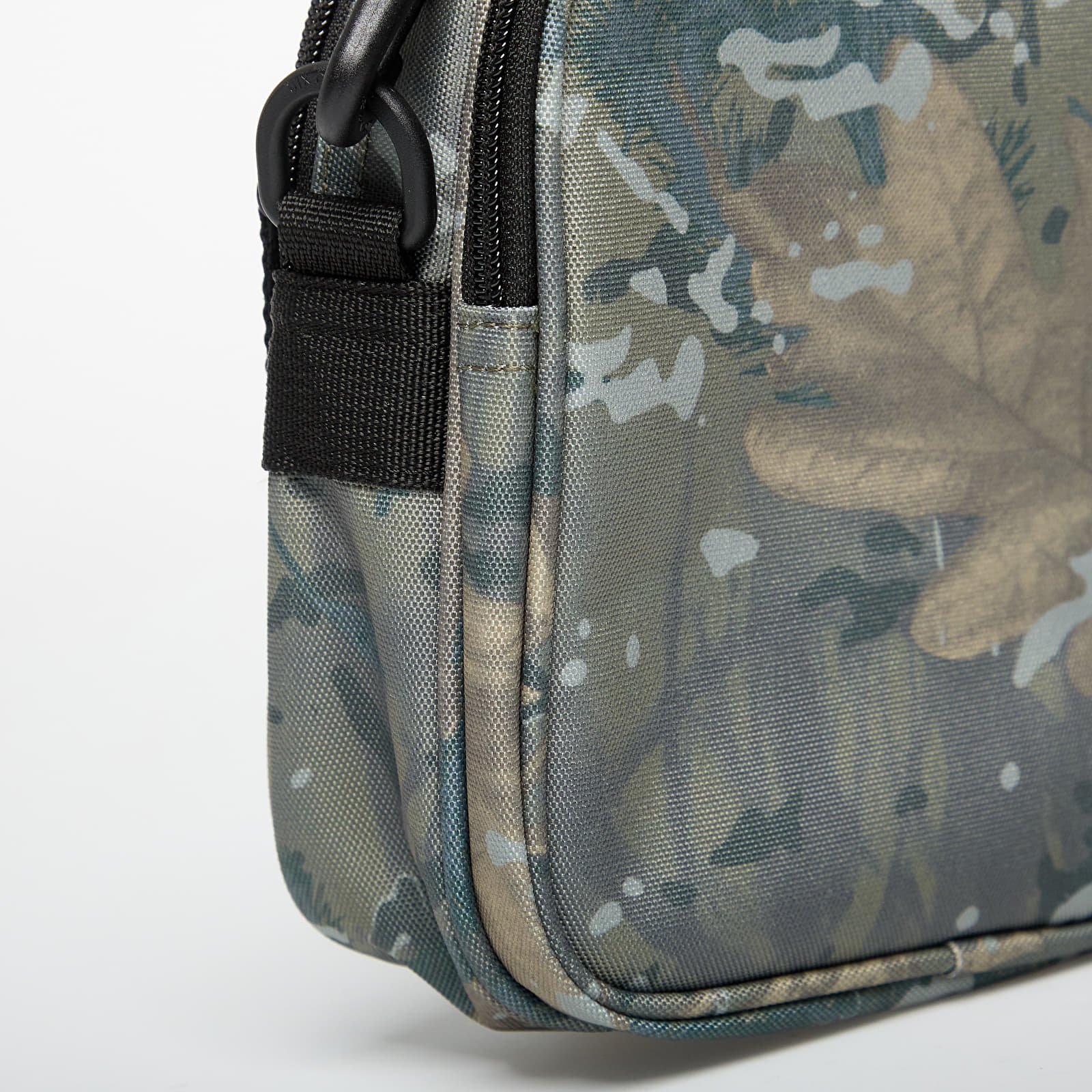 Мужские сумки через плечо Carhartt WIP Essentials Bag Small Camo Combi/ Green