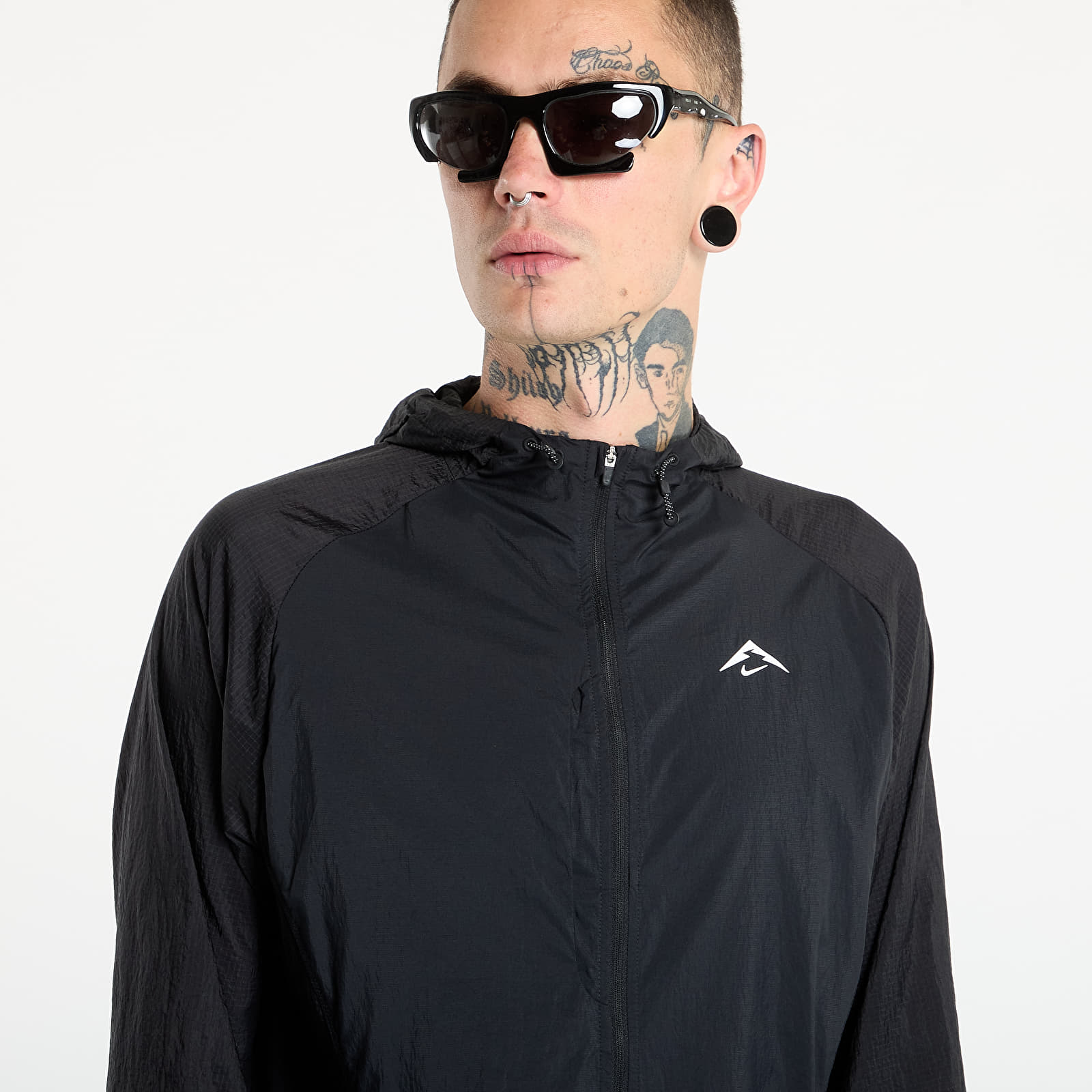 Pánské bundy Nike Trail Aireez Men's Running Jacket Black/ Anthracite/ Summit White