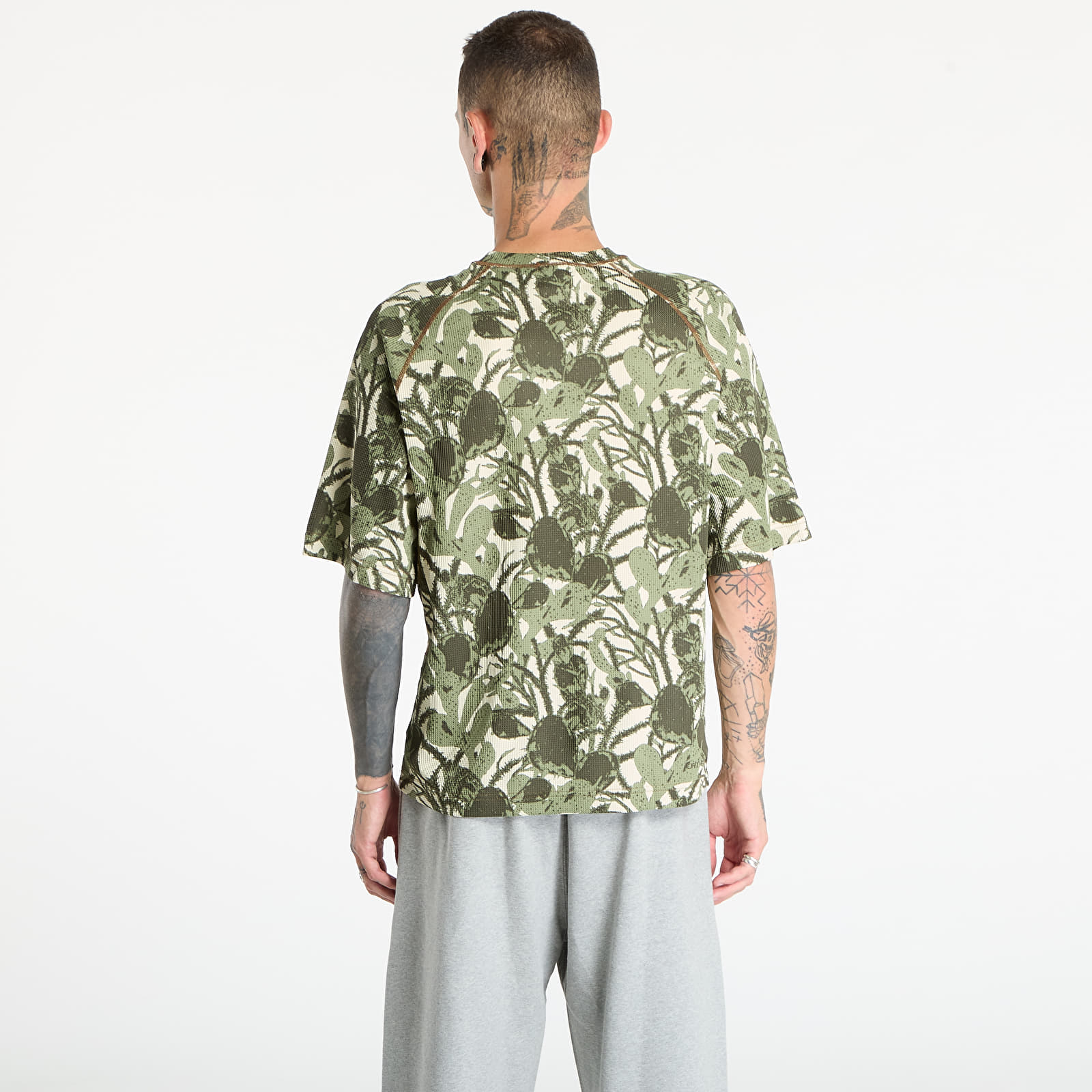 Muške majice kratkih rukava Nike ACG "Chinati" Men's Dri-FIT ADV Short-Sleeve Top Lt Khaki/ Cargo Khaki/ Summit White