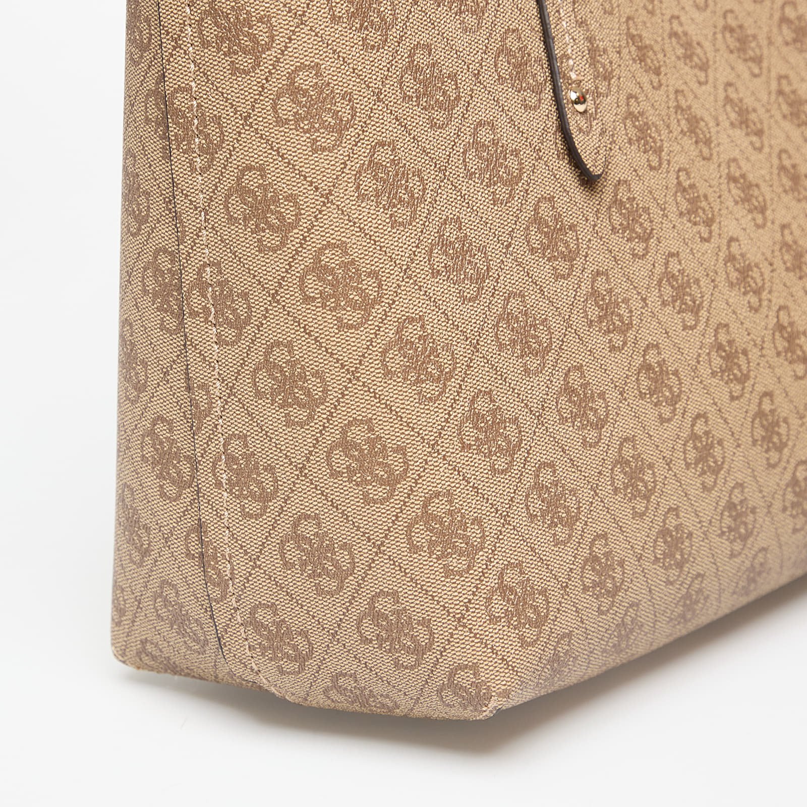 Kabelky GUESS Brenton Tote Latte Logo