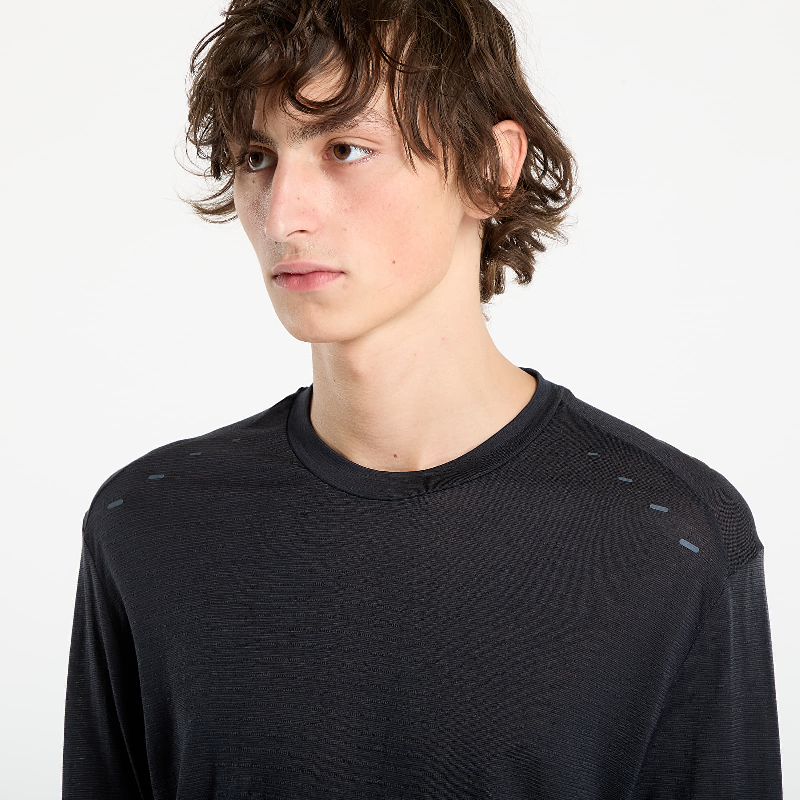T-shirts för män Nike Run Wool Men's Dri-FIT ADV Long-Sleeve Running Top Black/ Anthracite