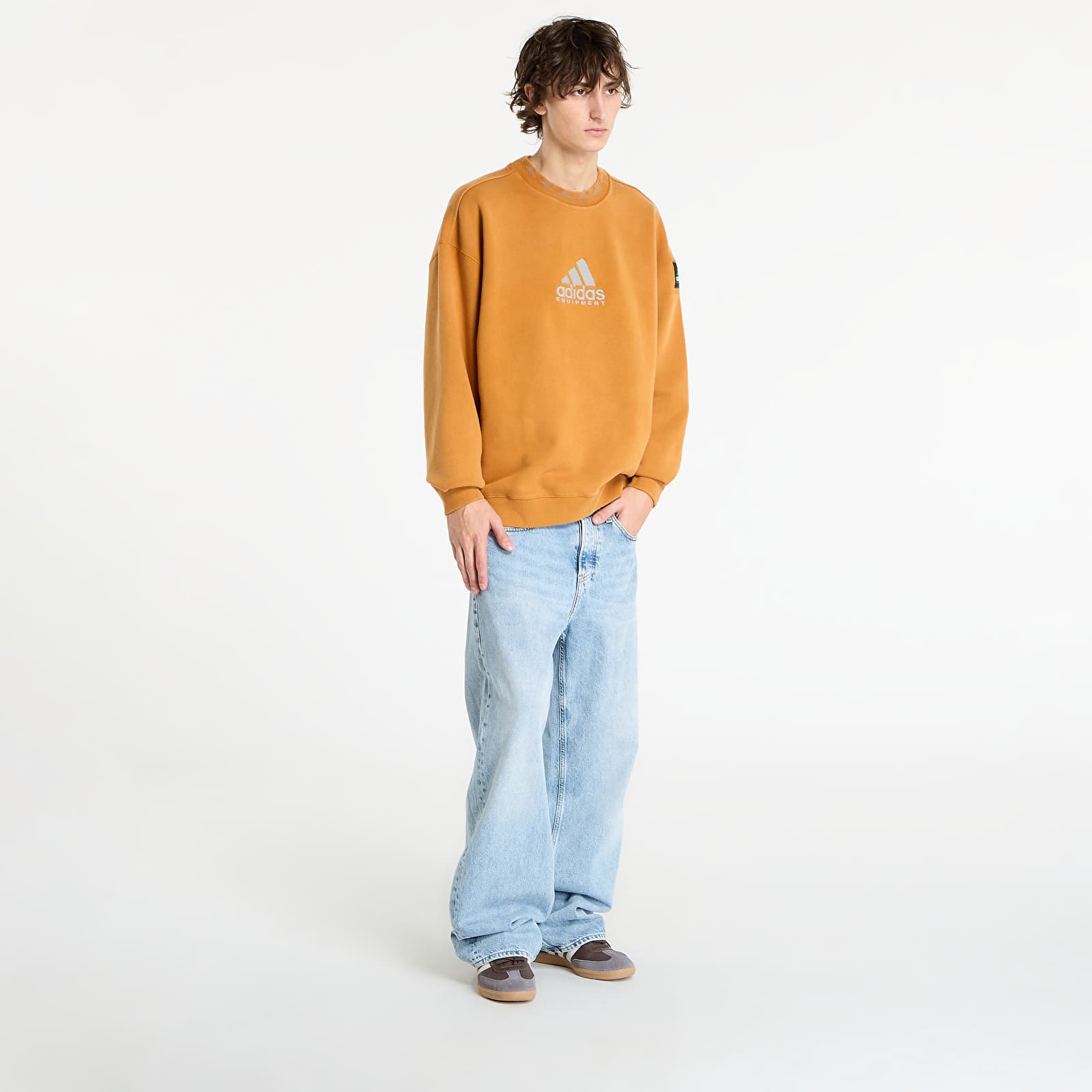 Pánské mikiny adidas Equipment Reflective Embroidery Crew Craft Ochre/ Lucid Pink
