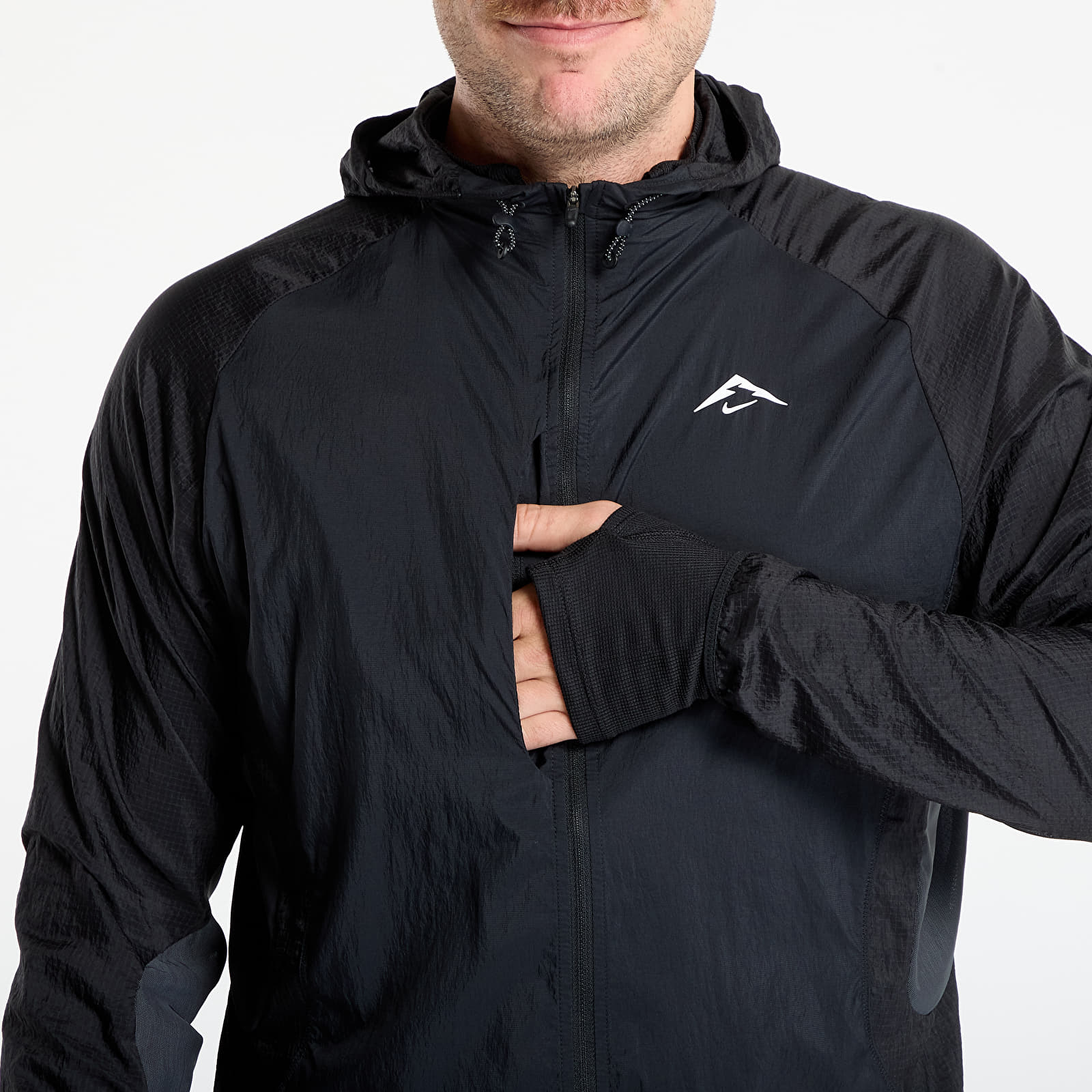 Vestes pour hommes Nike Trail Aireez Men's Running Jacket Black/ Anthracite/ Summit White