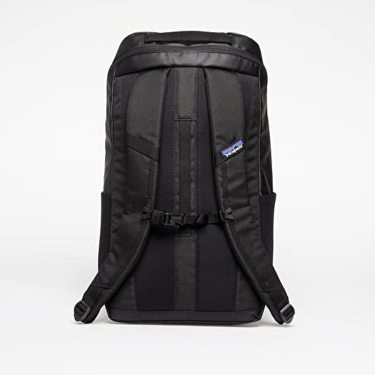 Patagonia Black Hole Pack 25L Black | Queens