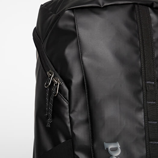 Patagonia Black Hole Pack 25L Black | Queens Patagonia Black Hole Pack 25L Black | Queens