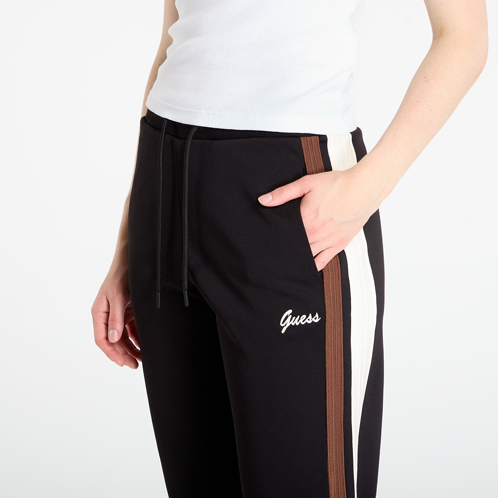 Siltās bikses GUESS Fabia Jogger Black