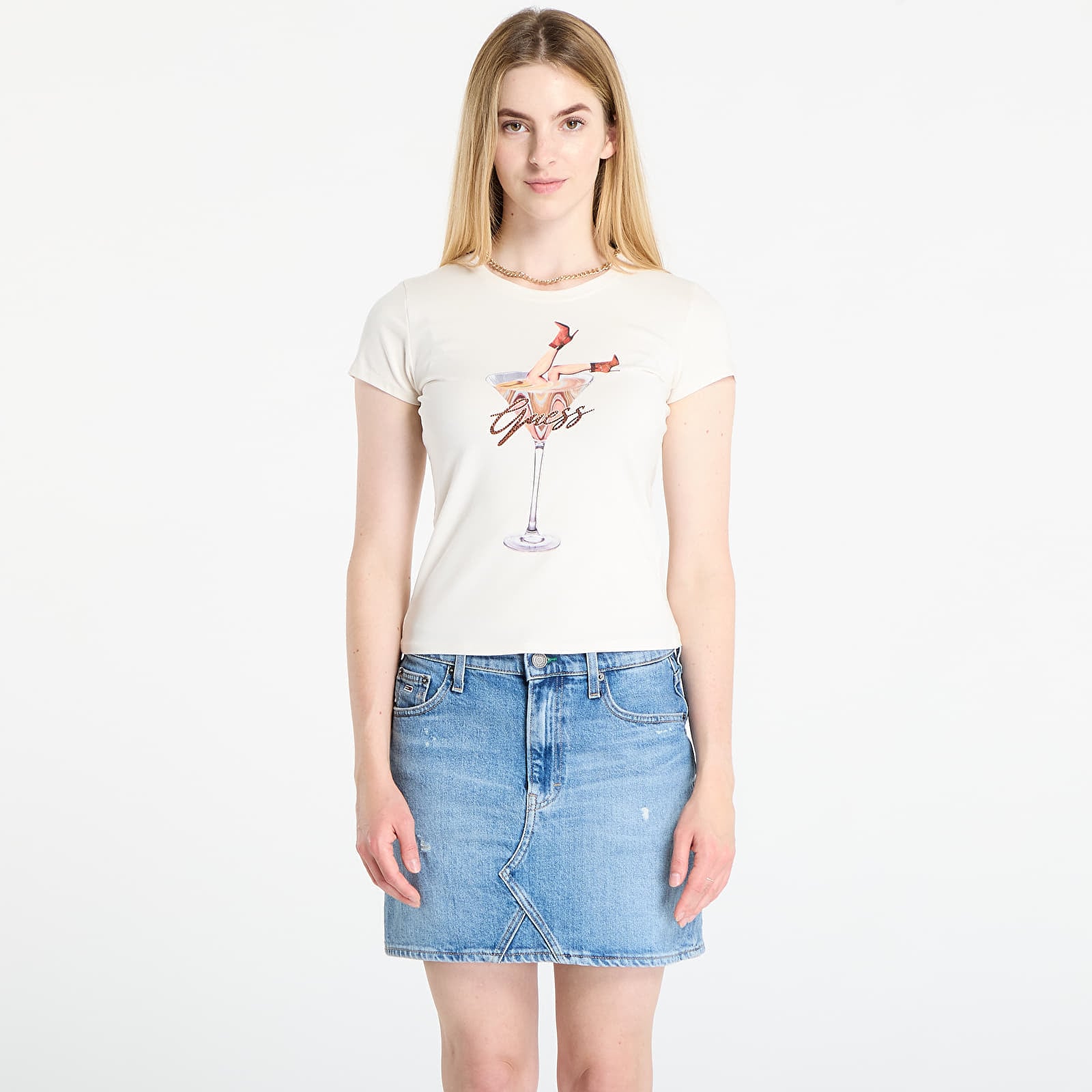 Tricou GUESS Ss Tini Boots Espresso R5 Tee Beige XS