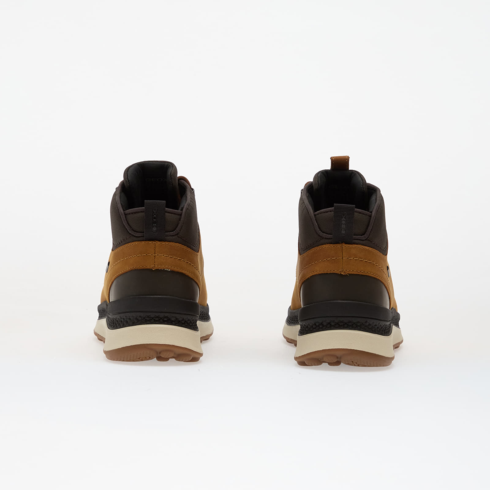 Women's sneakers and shoes Geox U Spherica Actif X2 Mustard