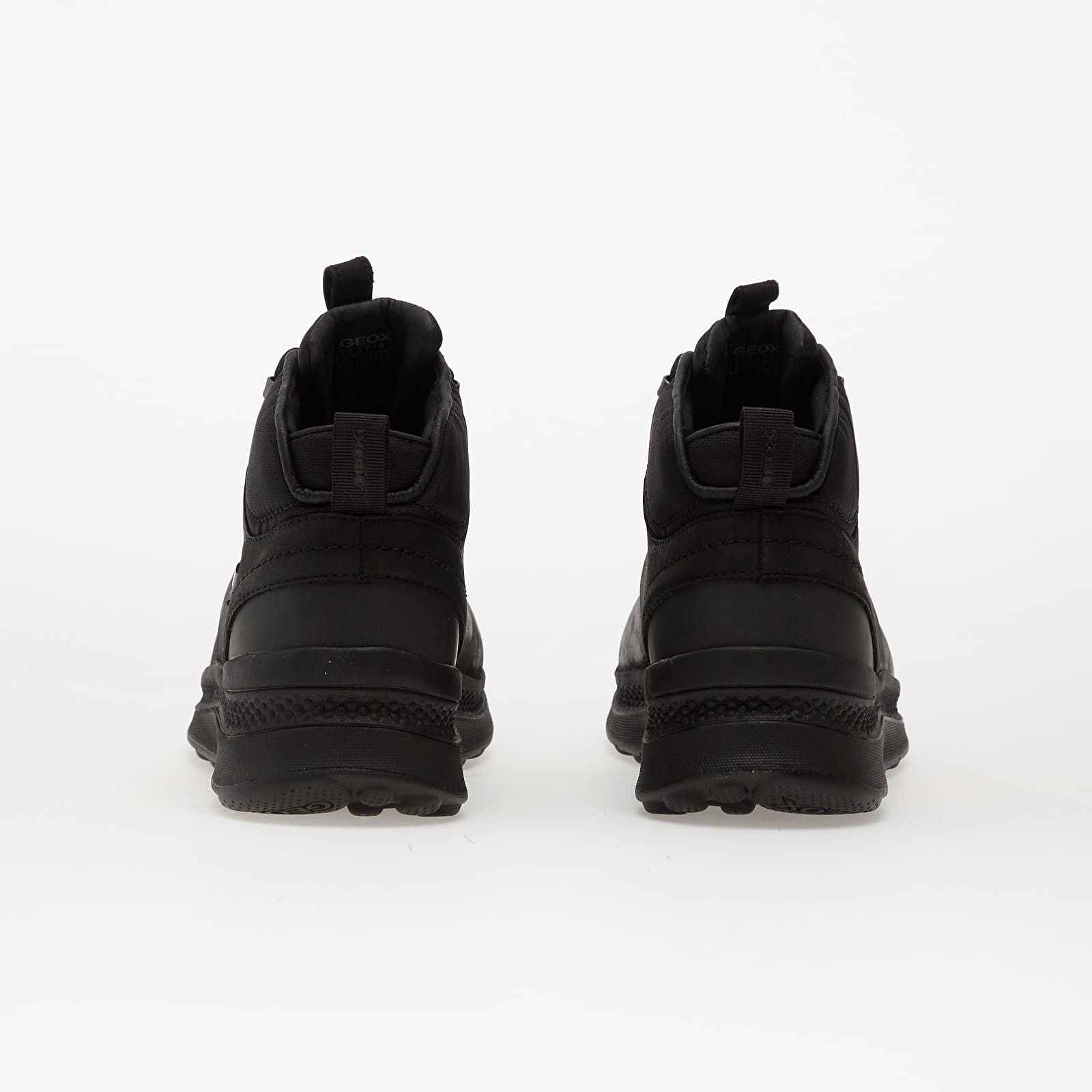 Women's sneakers and shoes Geox U Spherica Actif X2 Black