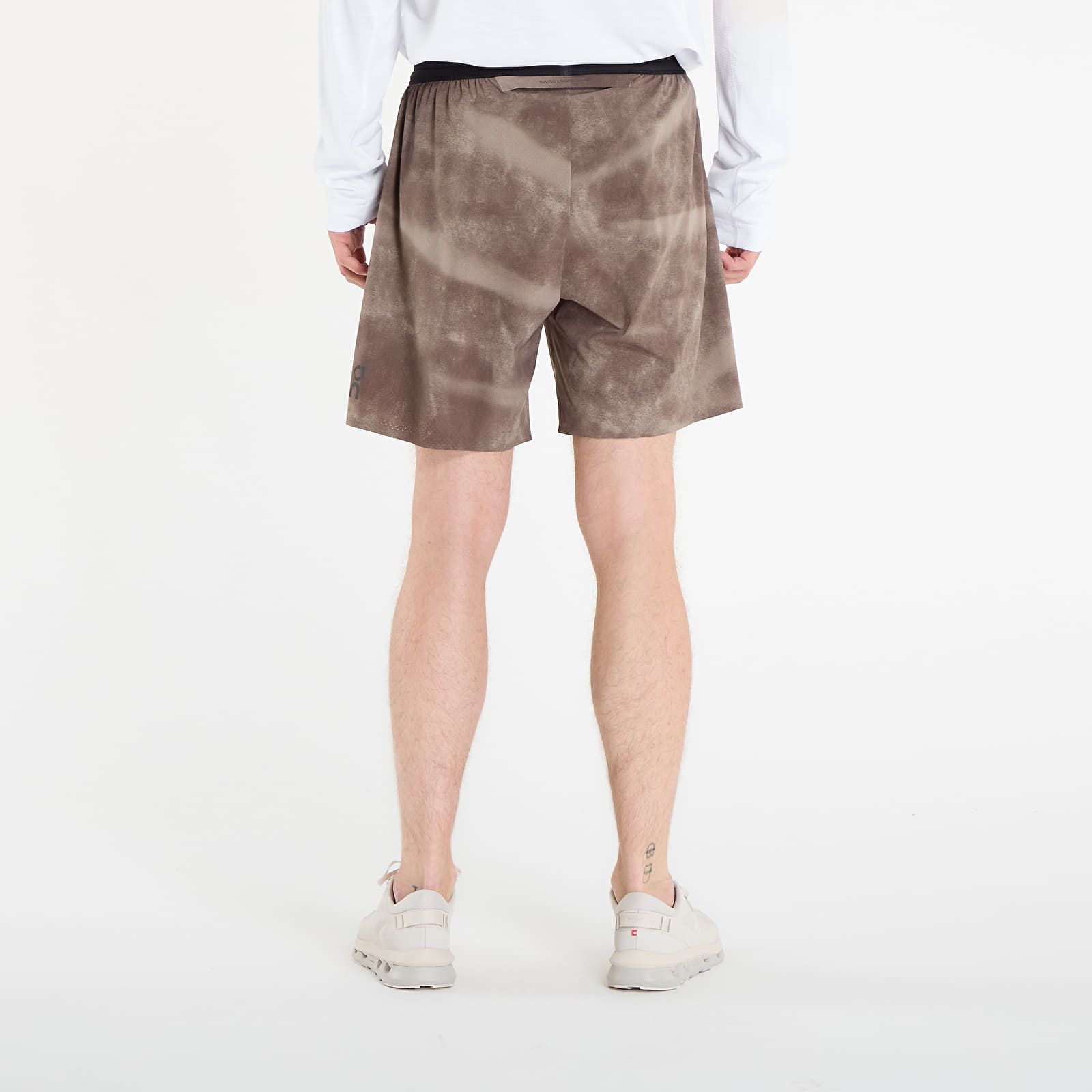 Pánské kraťasy On 7" Performance Shorts AOP Cinder