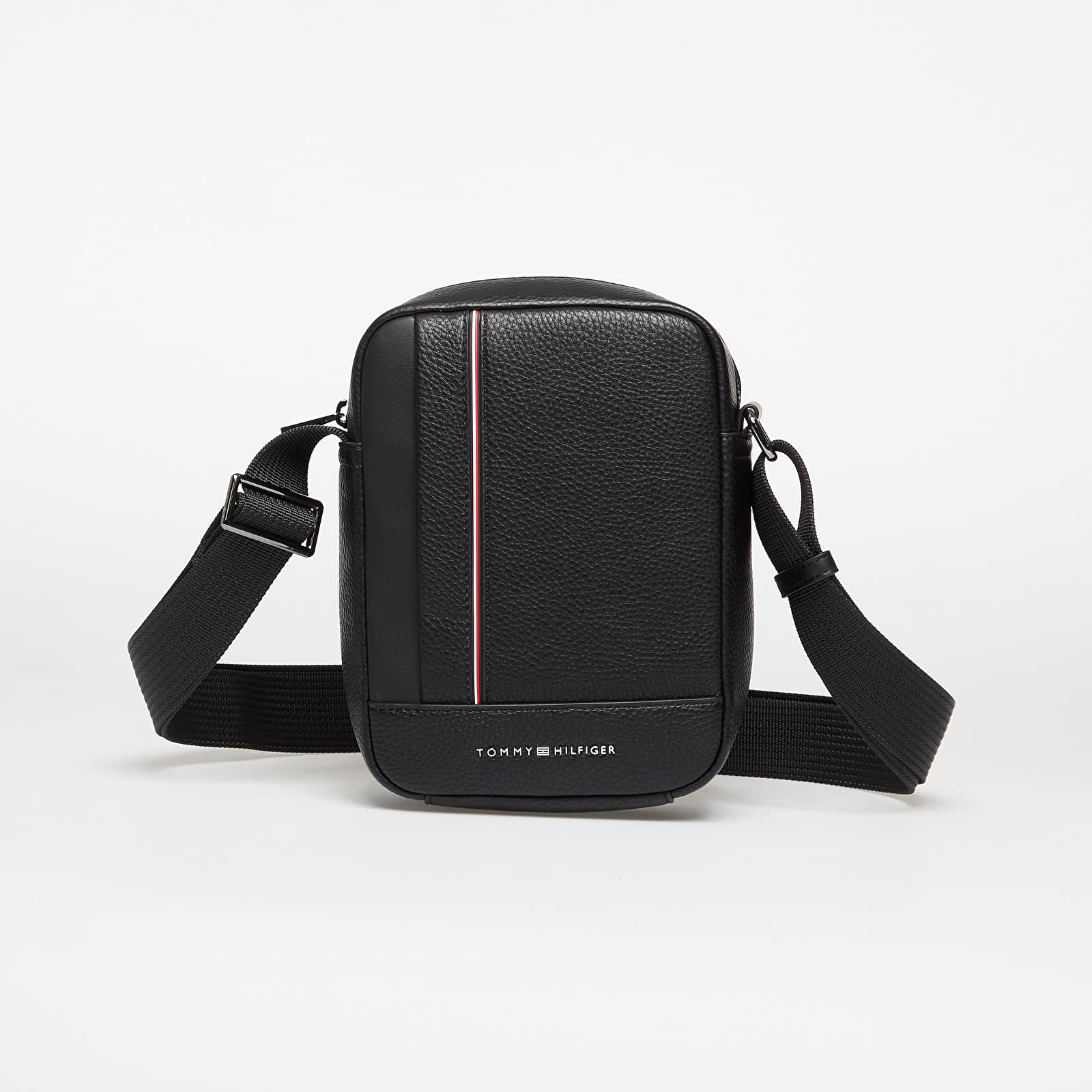 Sacs à bandoulière Tommy Hilfiger Central Mini Reporter Black