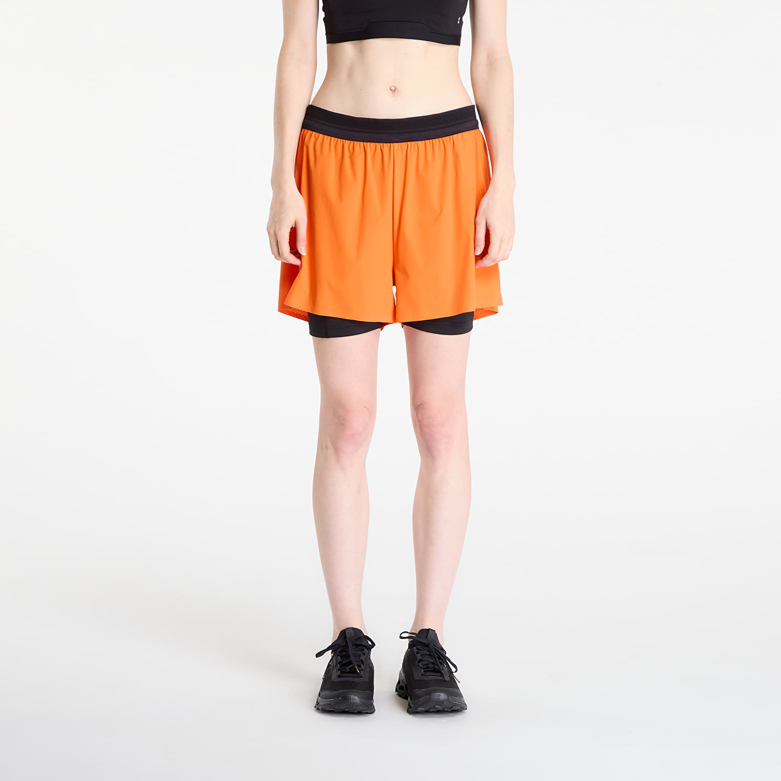 On 3 Performance 2/1 Shorts Flame/ Black S