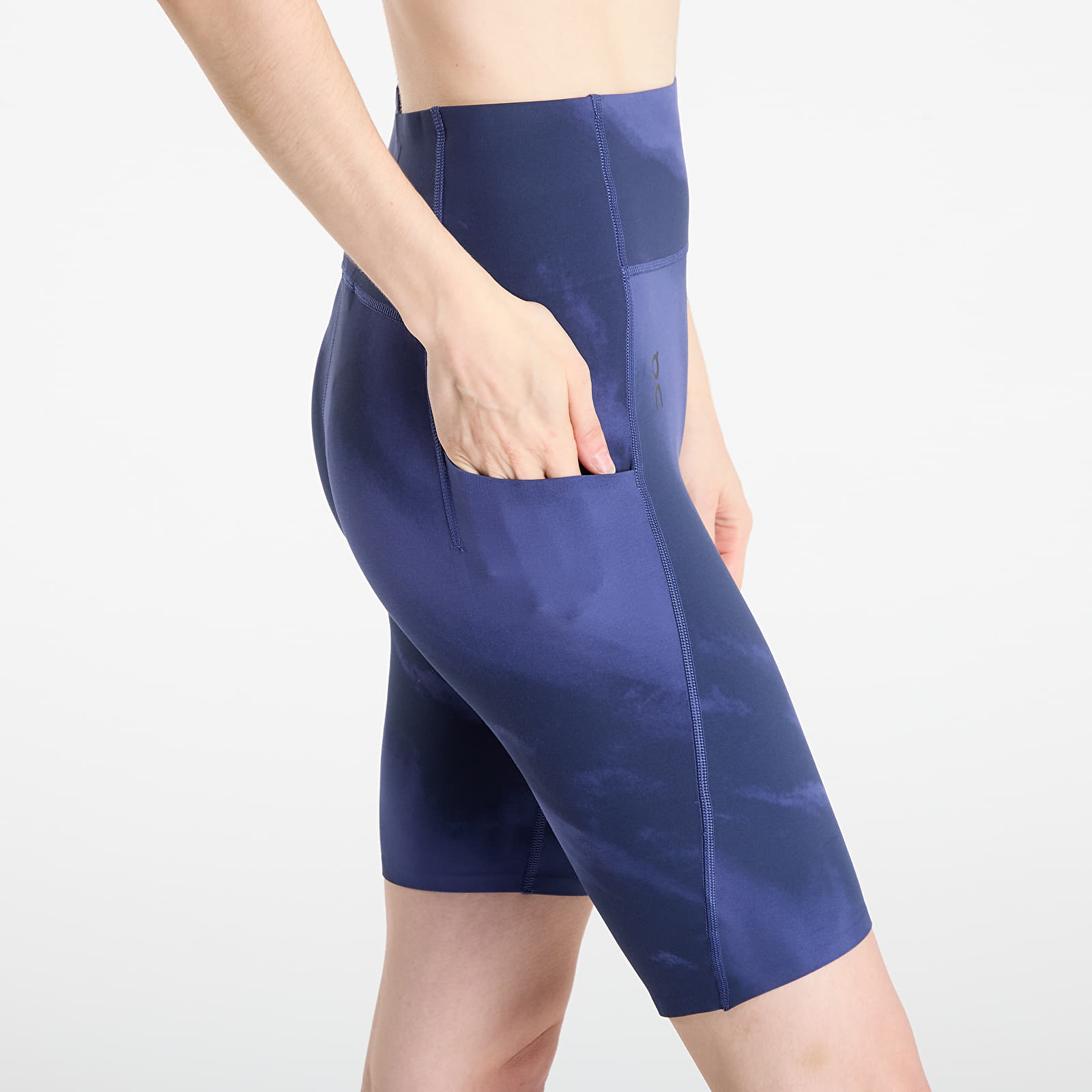 Sieviešu šorti On Studio Tights Short Blue