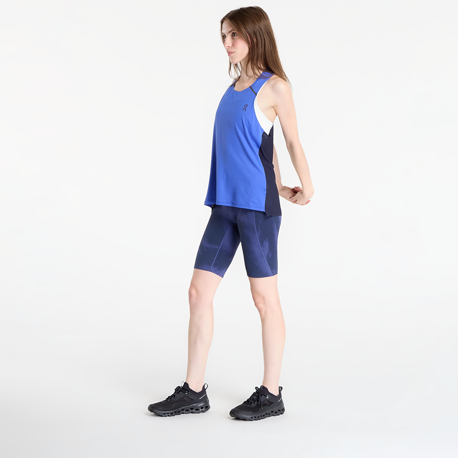 Sieviešu šorti On Studio Tights Short Blue