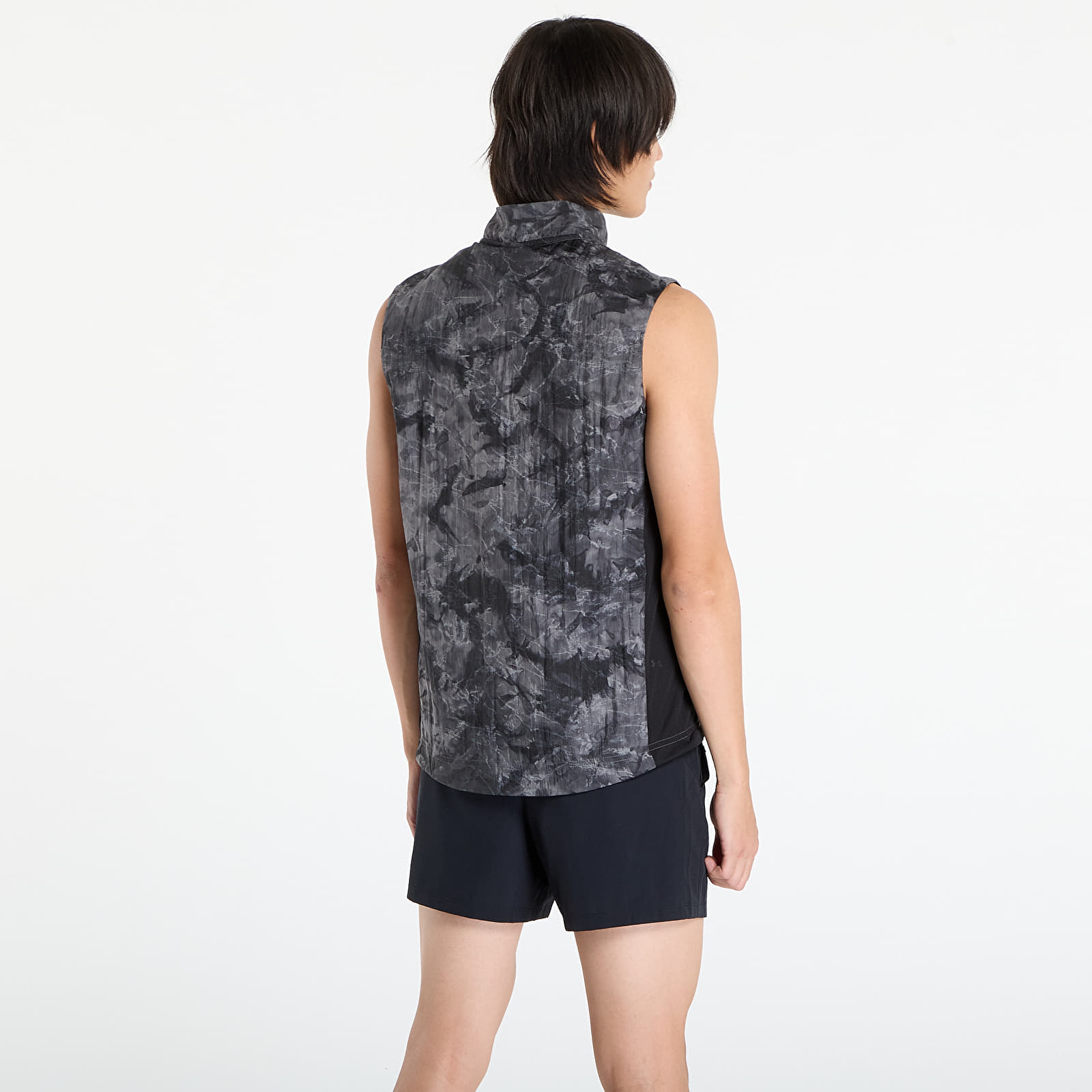 Vīriešu vestes adidas Own The Run Spray Dye Vest Grey Four