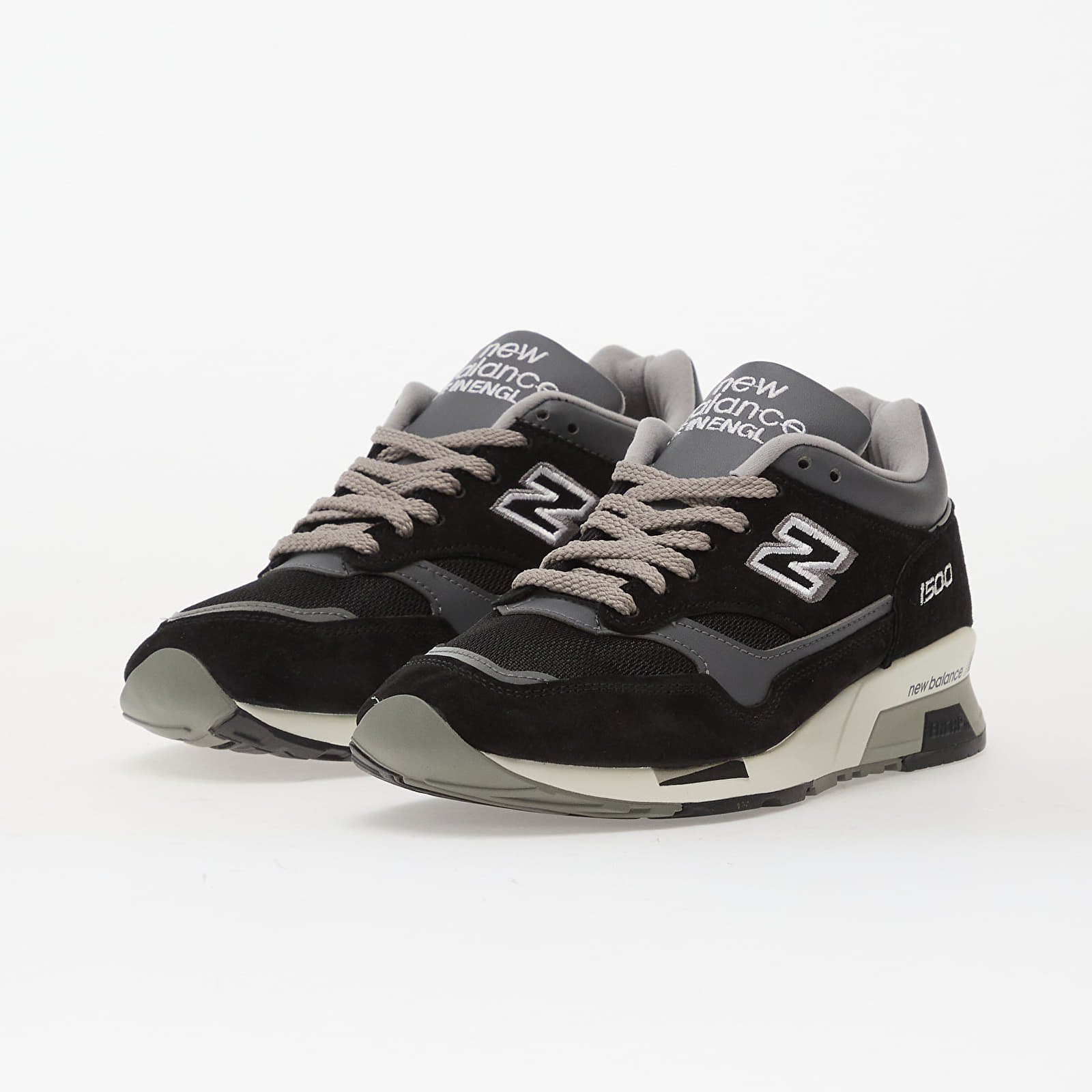 Vīriešu čības un apavi New Balance 1500 Made in UK Black