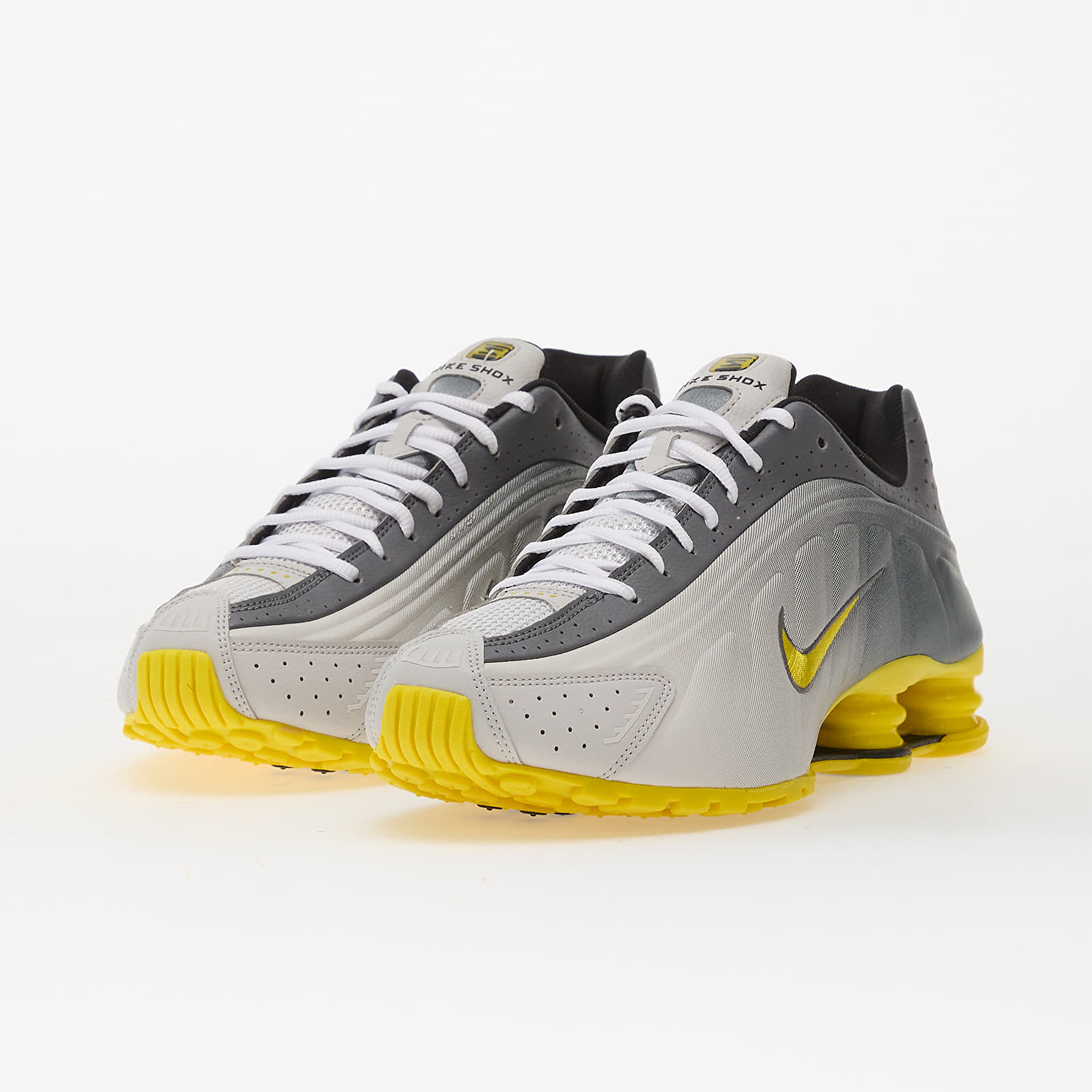 Vīriešu čības un apavi Nike Shox R4 Se Vast Grey/ Brt Citron-Lt Graphite-Smoke Grey-White-Black