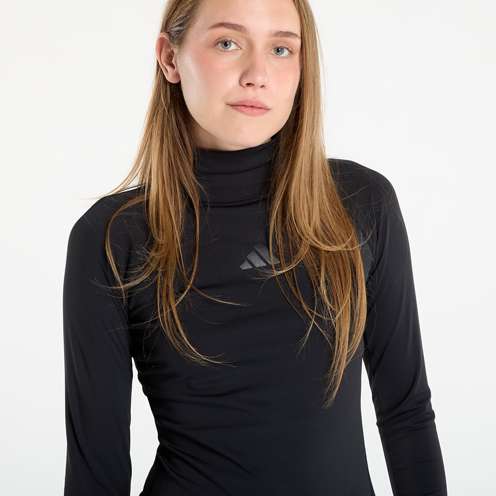 T-shirts de senhora adidas Techfit COLD.RDY Long-Sleeve Top Black/ Semi Flash Aqua