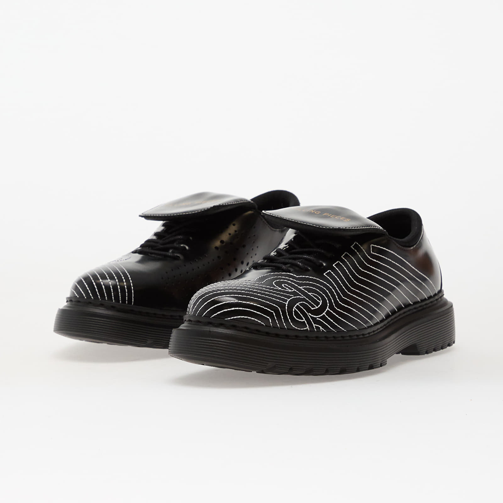 Vīriešu čības un apavi Filling Pieces Derby Football Black
