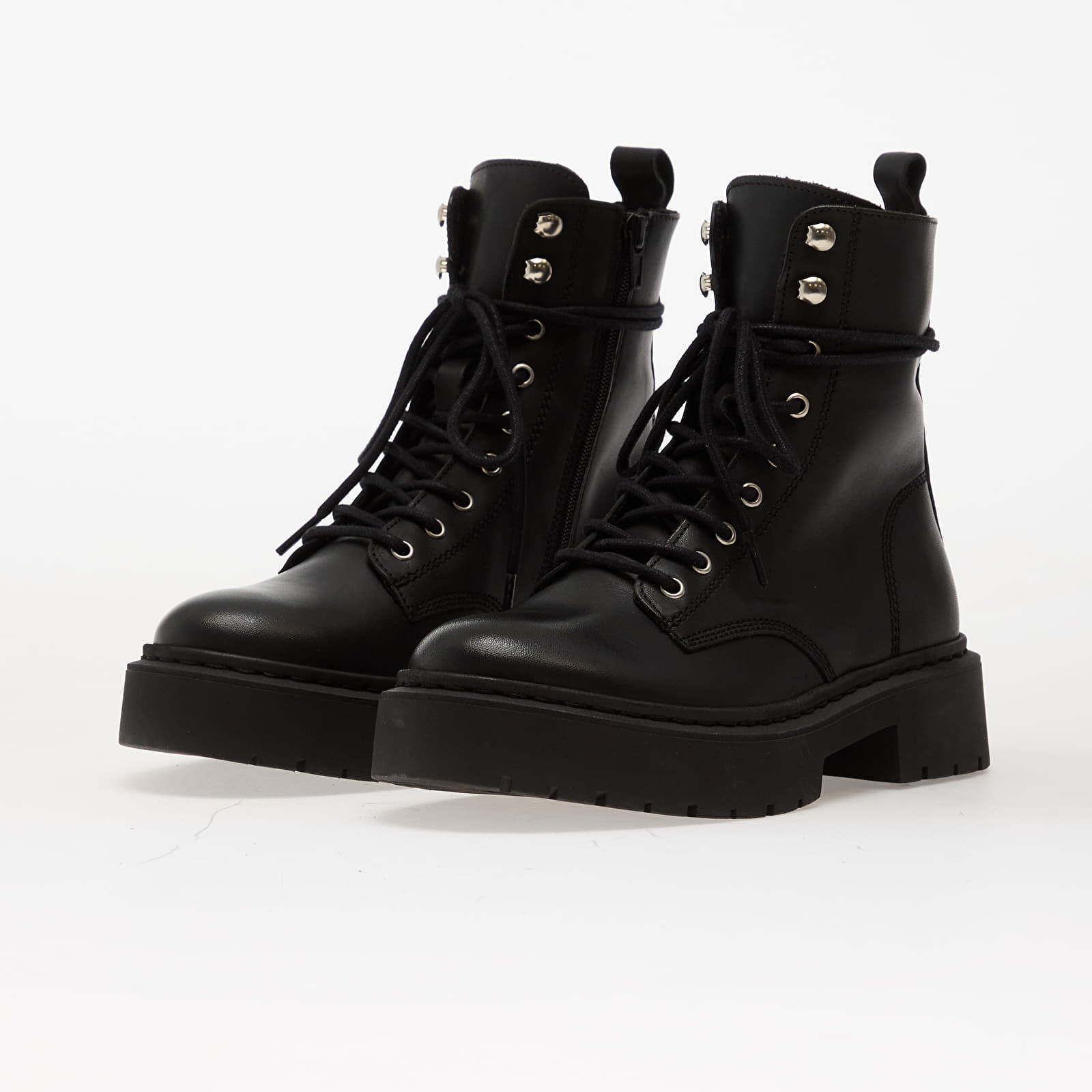 Sieviešu kedas un apavi Steve Madden Gusto Black Leather