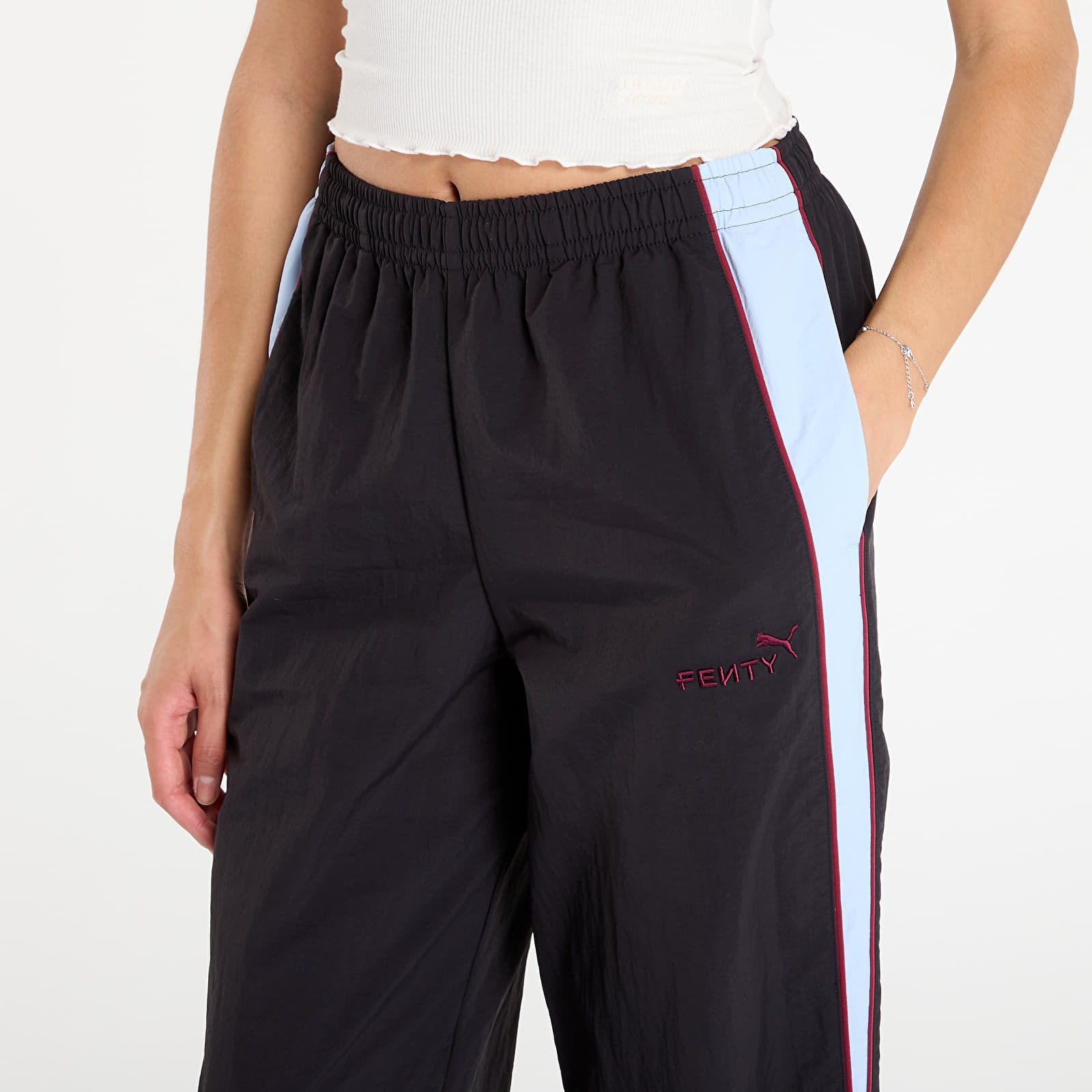 Vīriešu bikses PUMA x FENTY Nylon Track Pants UNISEX PUMA Black