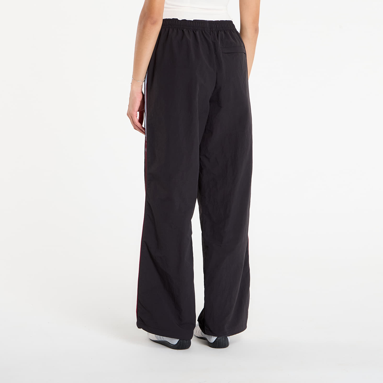 Vīriešu bikses PUMA x FENTY Nylon Track Pants UNISEX PUMA Black