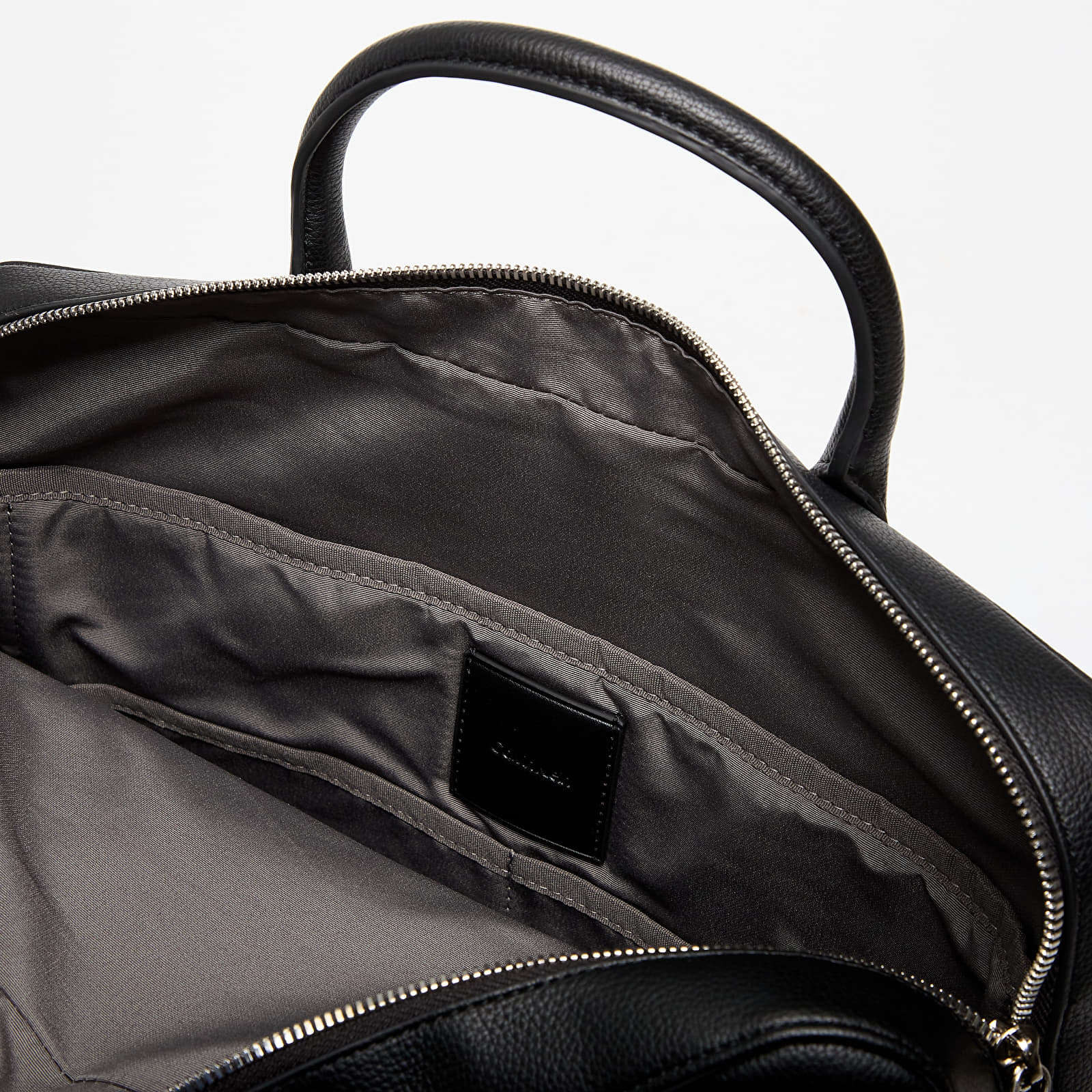 Vīriešu plecu somas Calvin Klein Raised Commuter Bag Black