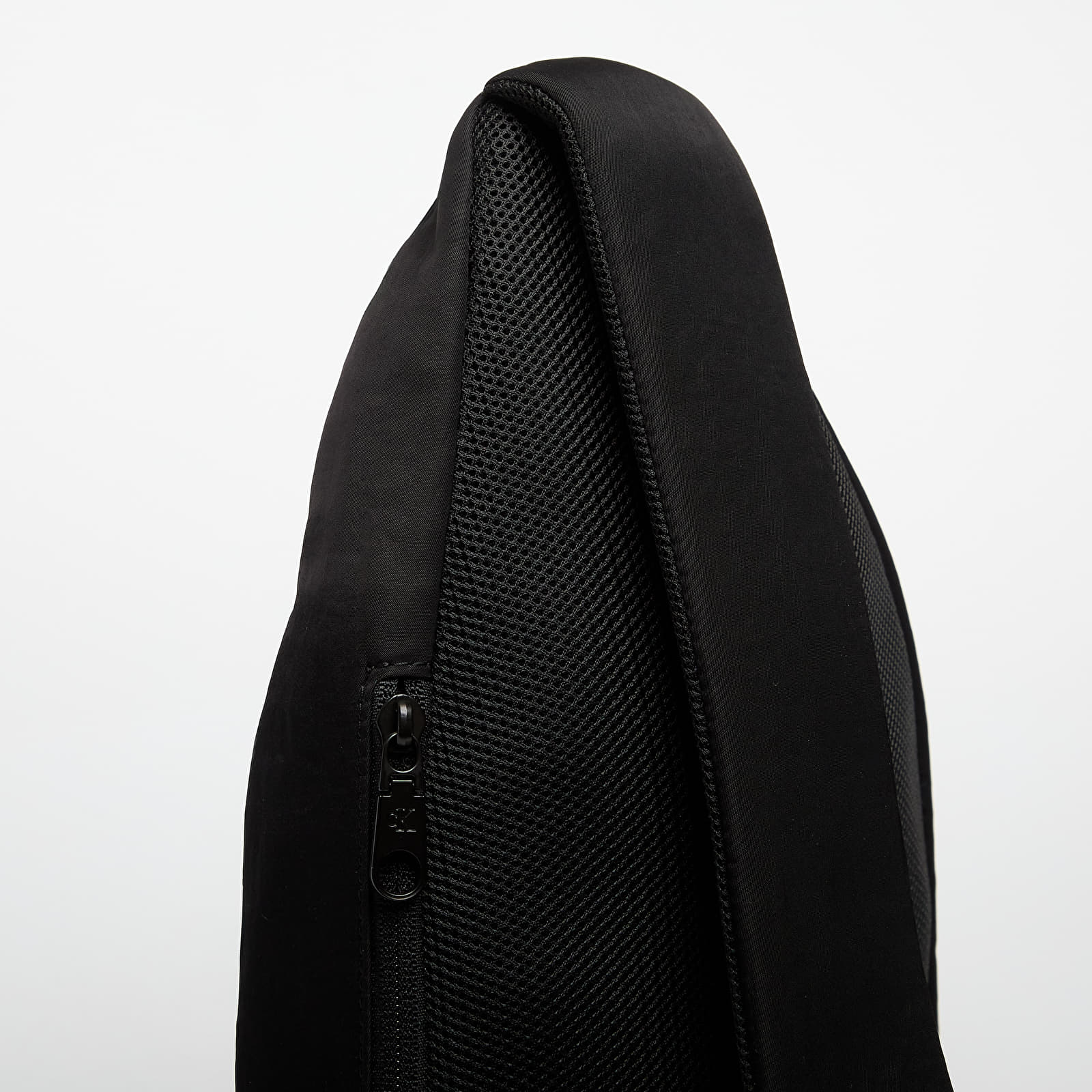 Bolsos de hombre Calvin Klein Mesh Sling Bag Black