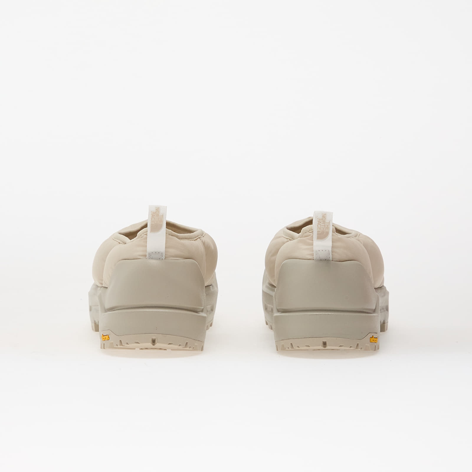 Мъжки кецове и обувки The North Face Base Camp Thermoball Mule Calacatta